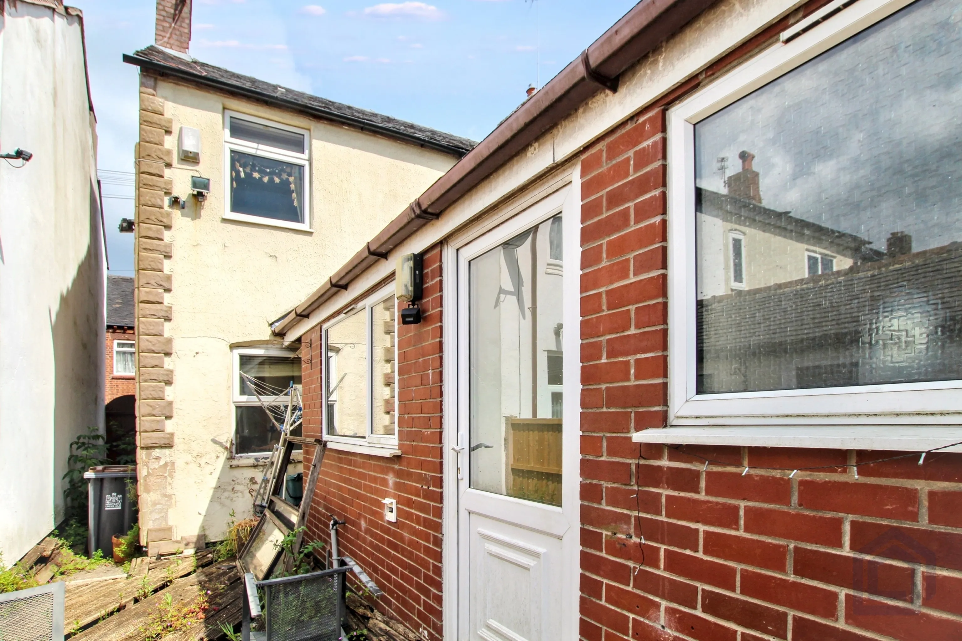 2 Bedroom Terraced in Stoke-on-Trent