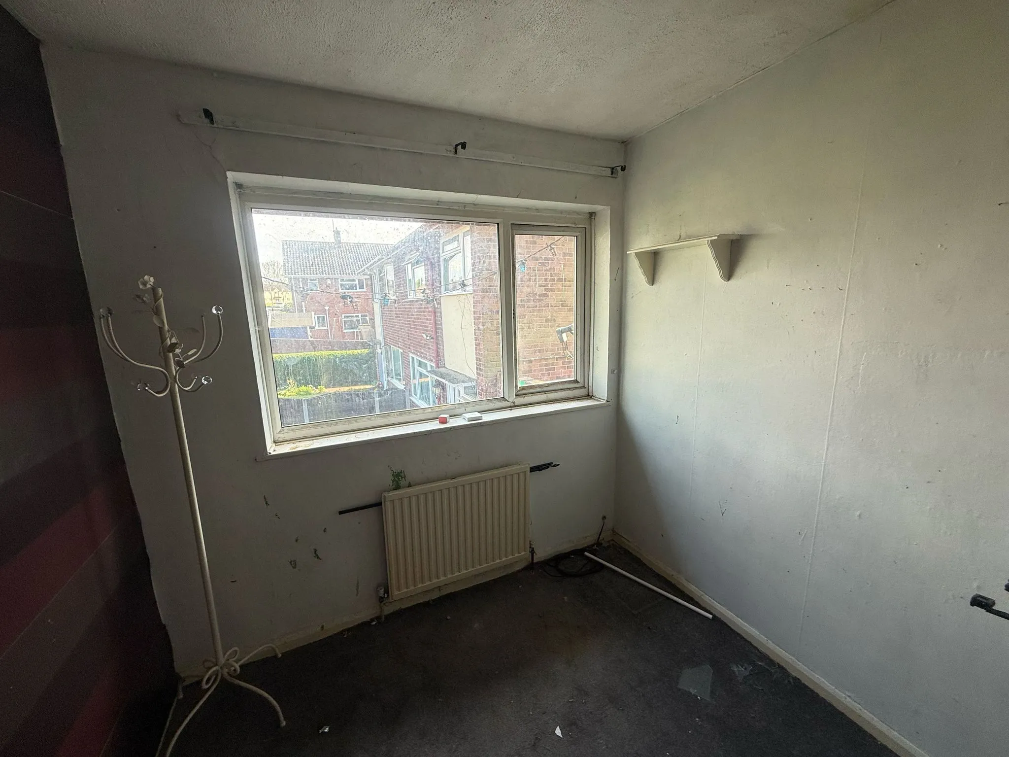 3 Bedroom End Terrace in Stafford