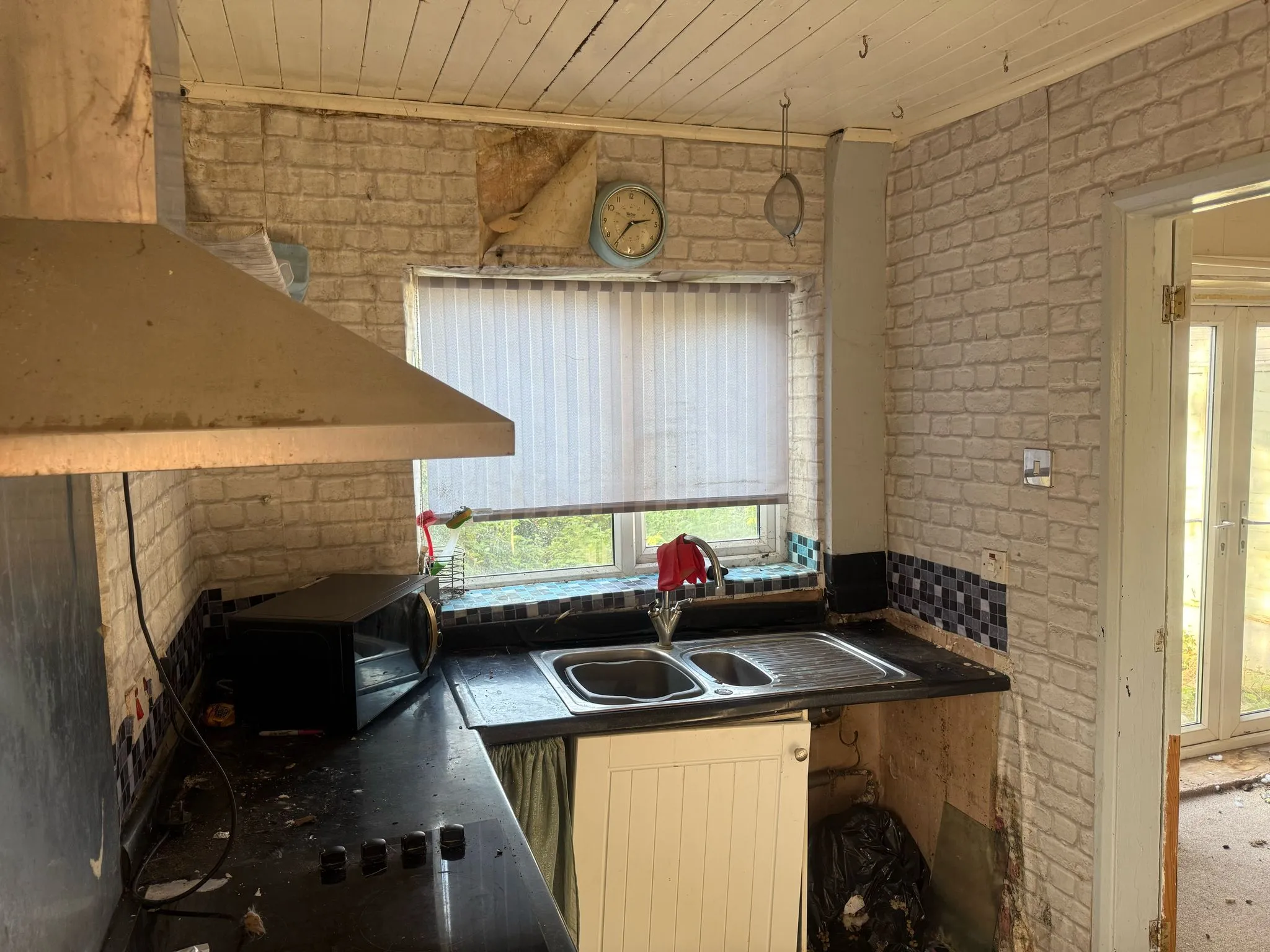 3 Bedroom End Terrace in Stafford