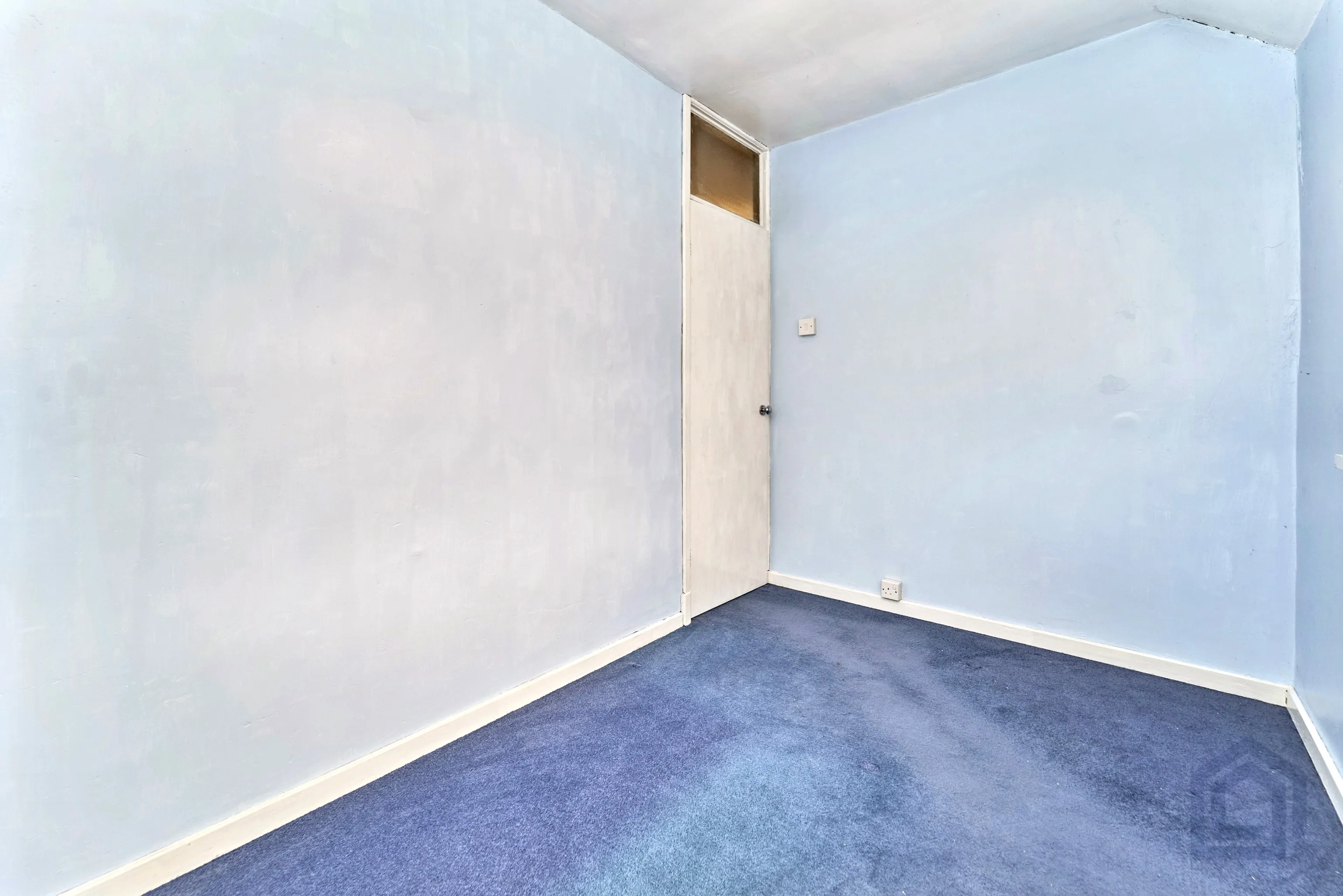 3 Bedroom Semi-Detached in Walsall