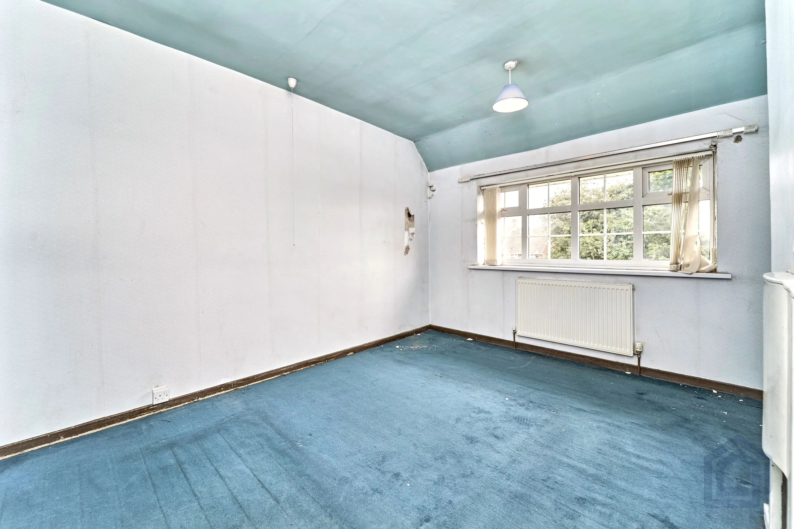 3 Bedroom Semi-Detached in Walsall