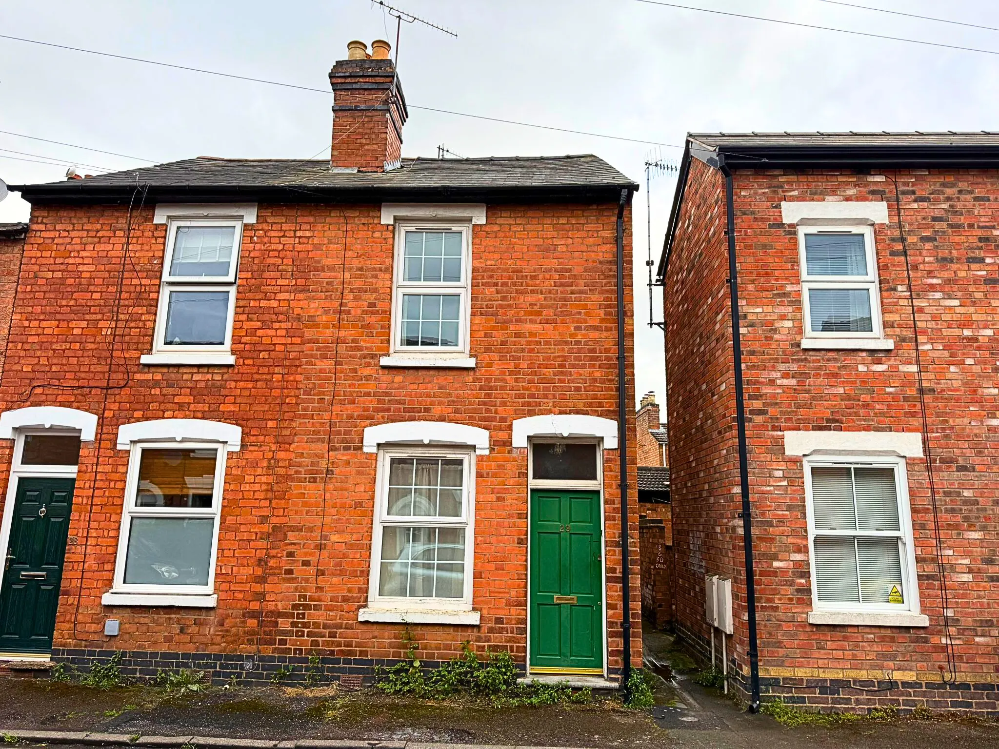 2 Bedroom End Terrace in Worcester