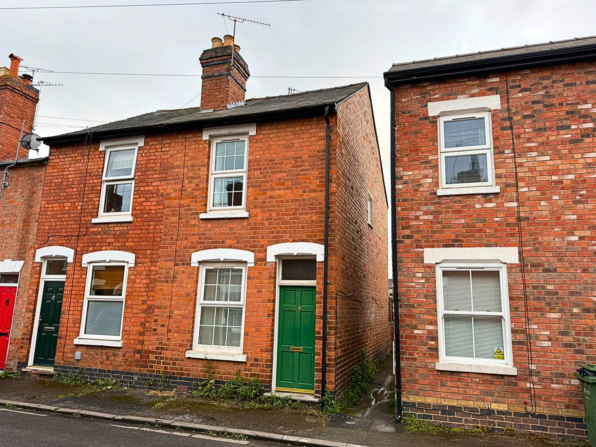 2 Bedroom End Terrace in Worcester