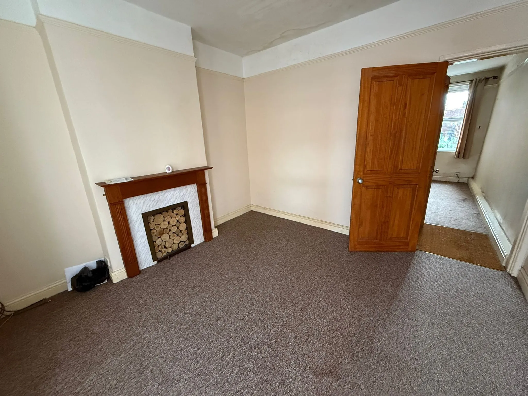2 Bedroom End Terrace in Worcester