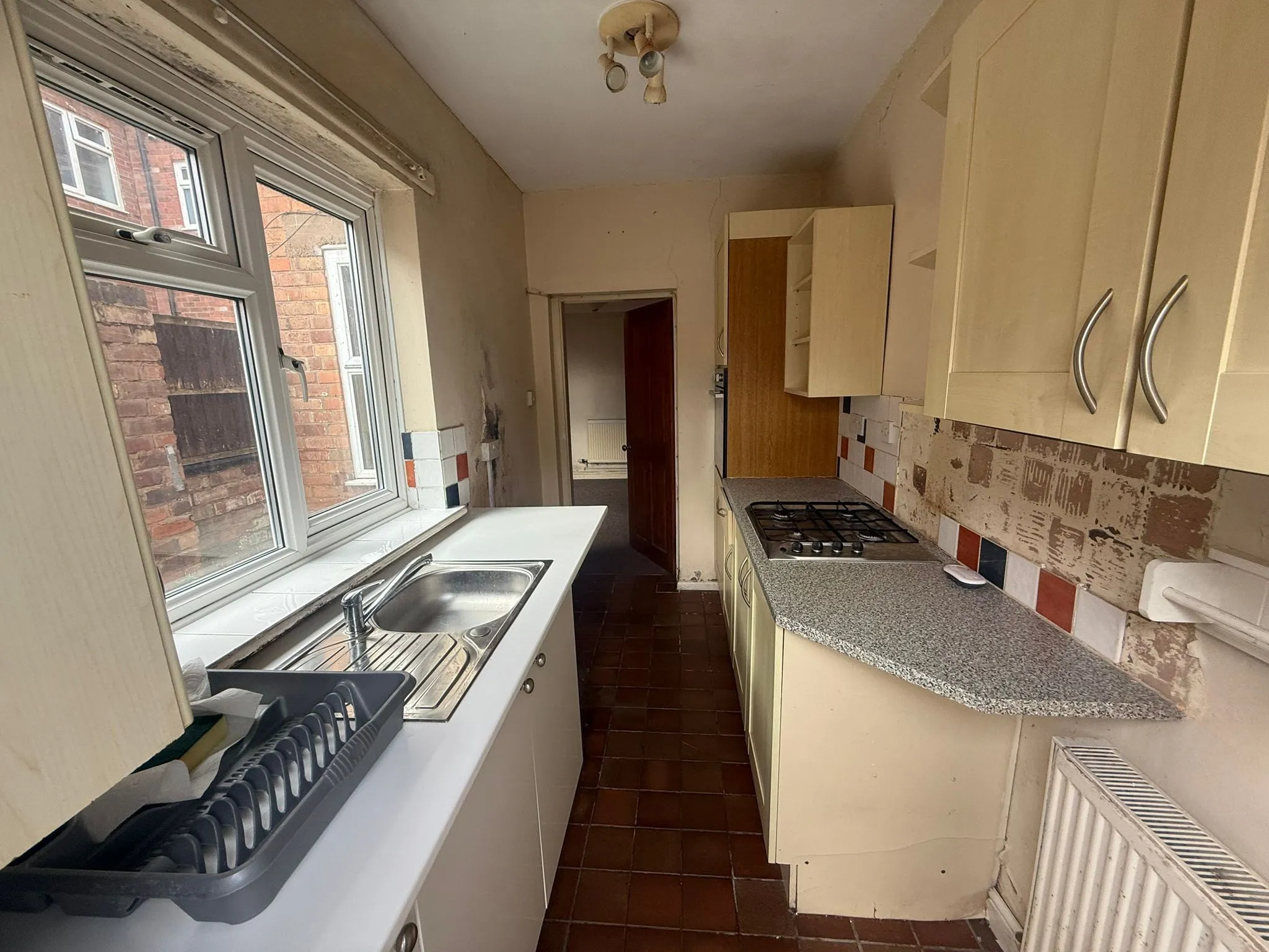 2 Bedroom End Terrace in Worcester