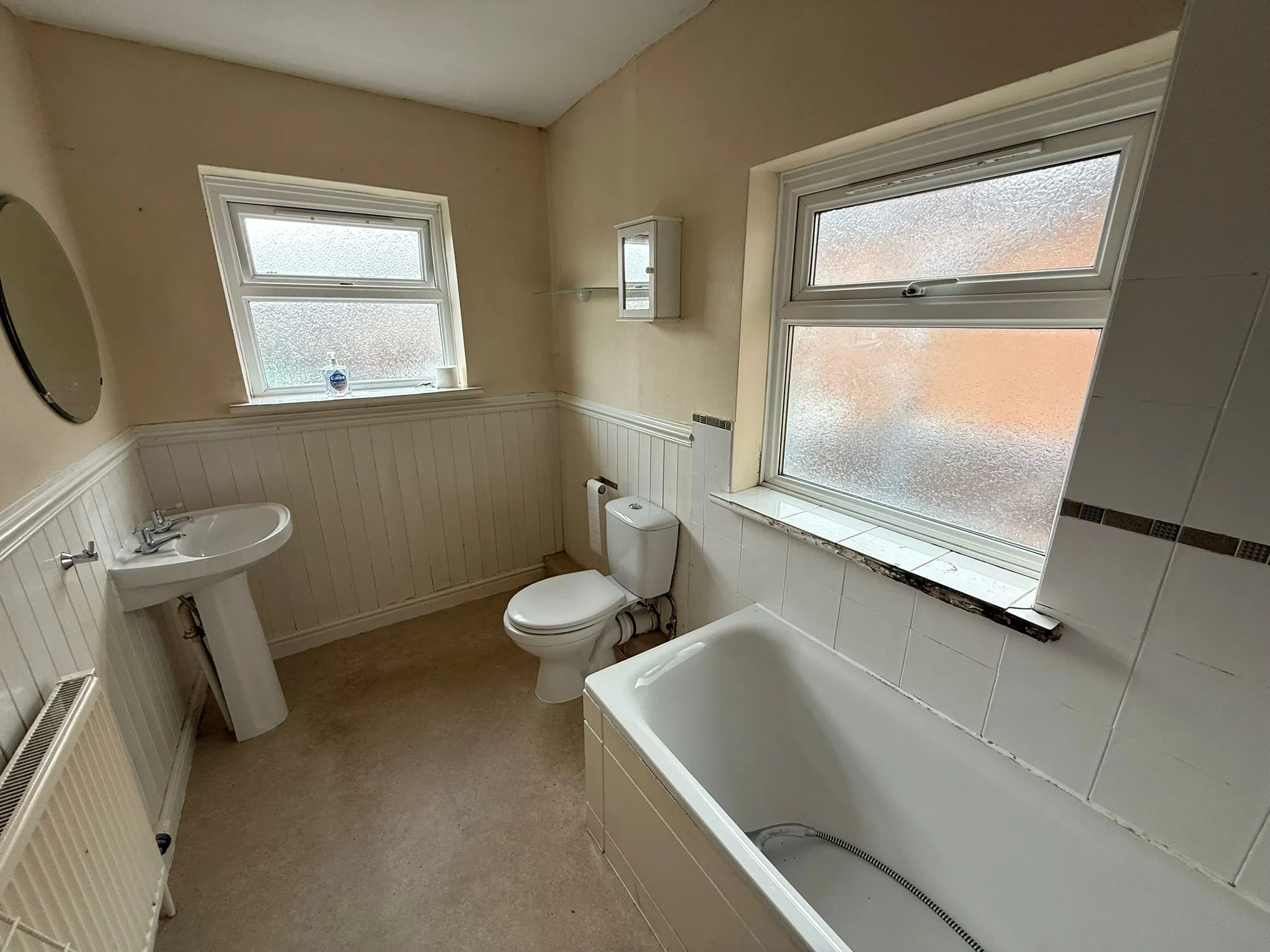 2 Bedroom End Terrace in Worcester