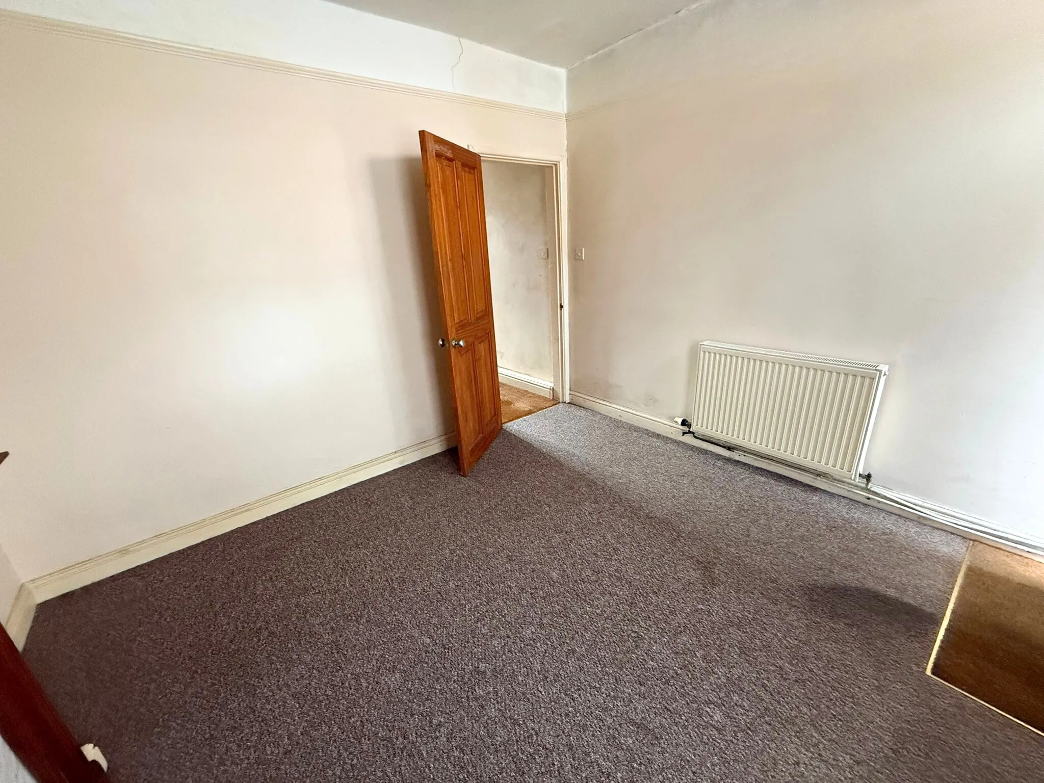 2 Bedroom End Terrace in Worcester