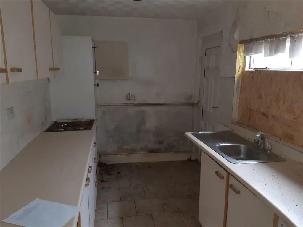 2 Bedroom semi-detached in Crook