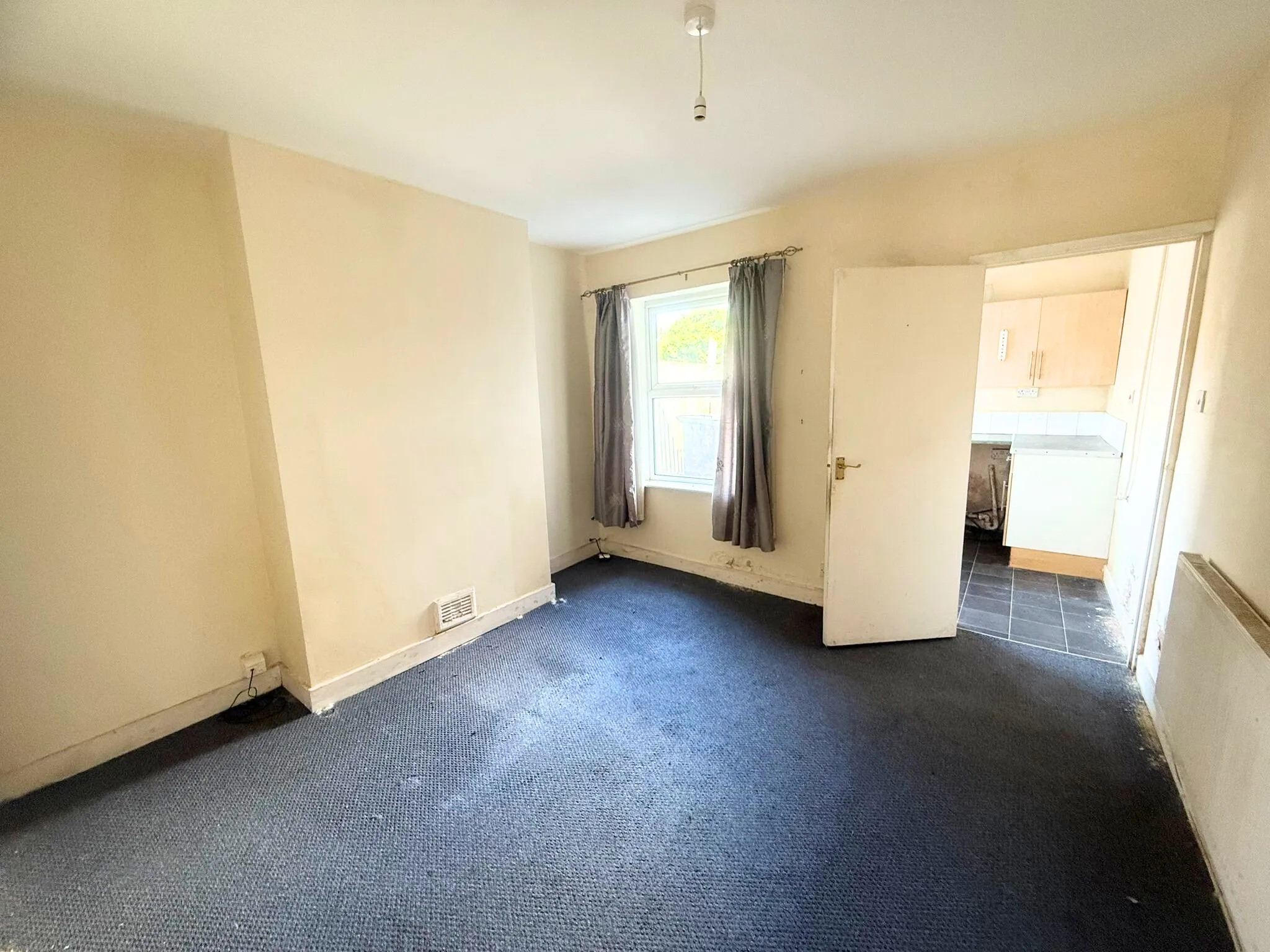 2 Bedroom Semi-Detached in Derbyshire