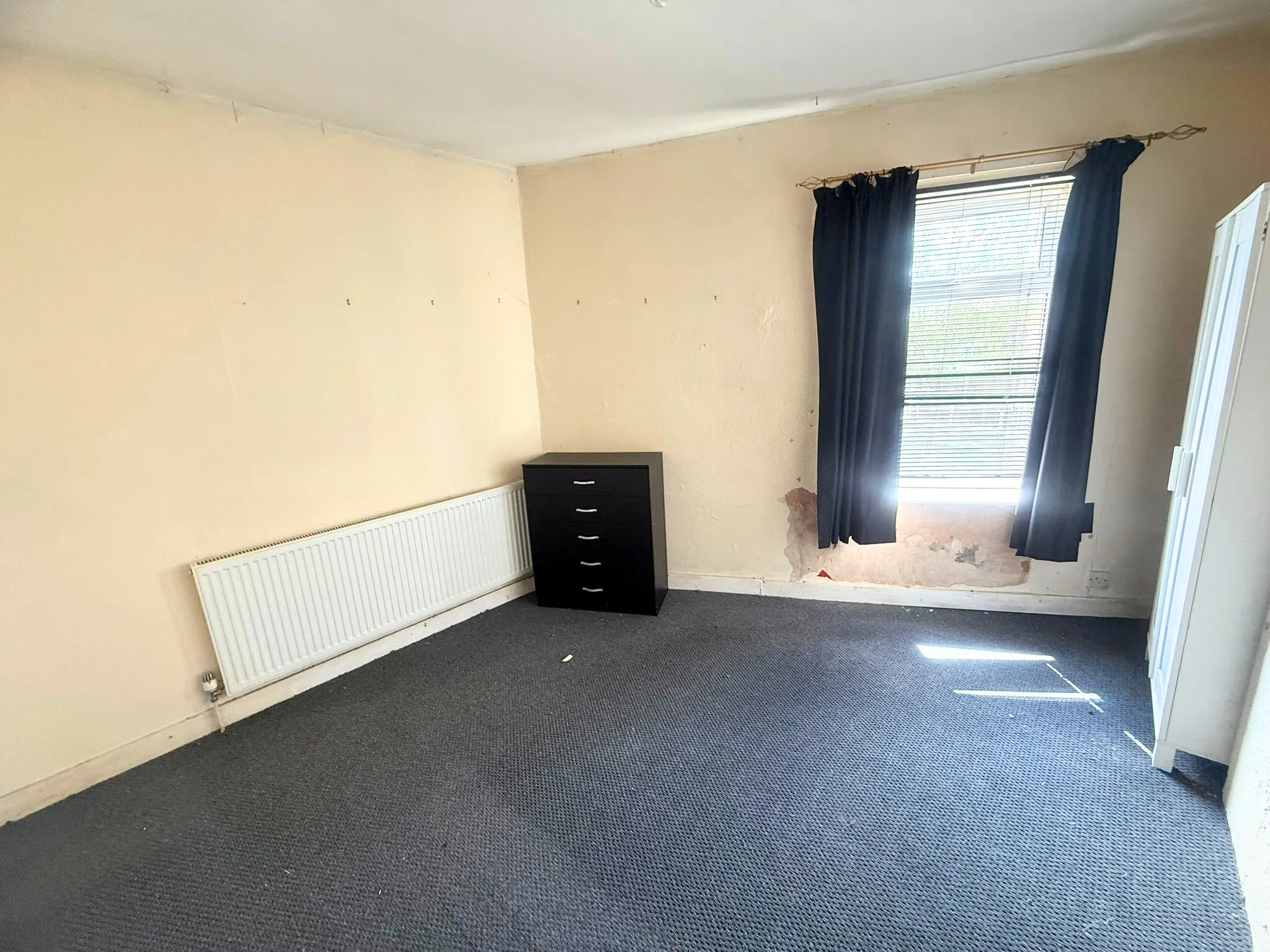 2 Bedroom Semi-Detached in Derbyshire