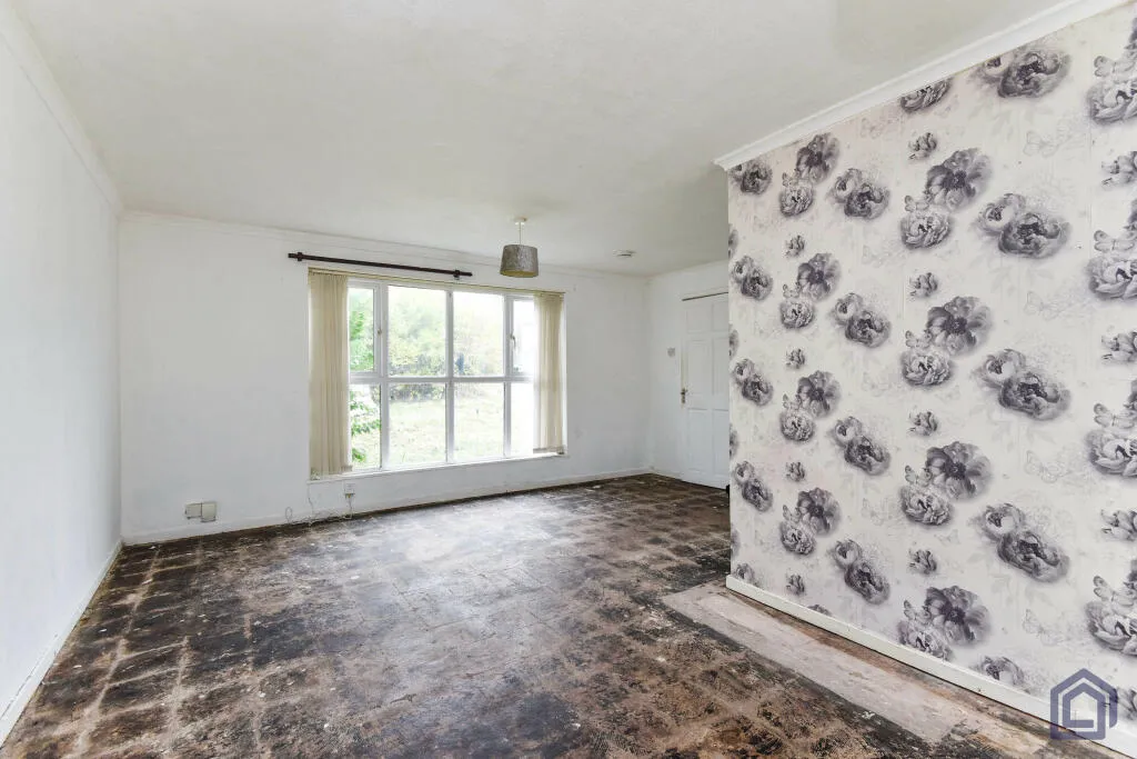 3 Bedroom Semi-Detached in Kidsgrove