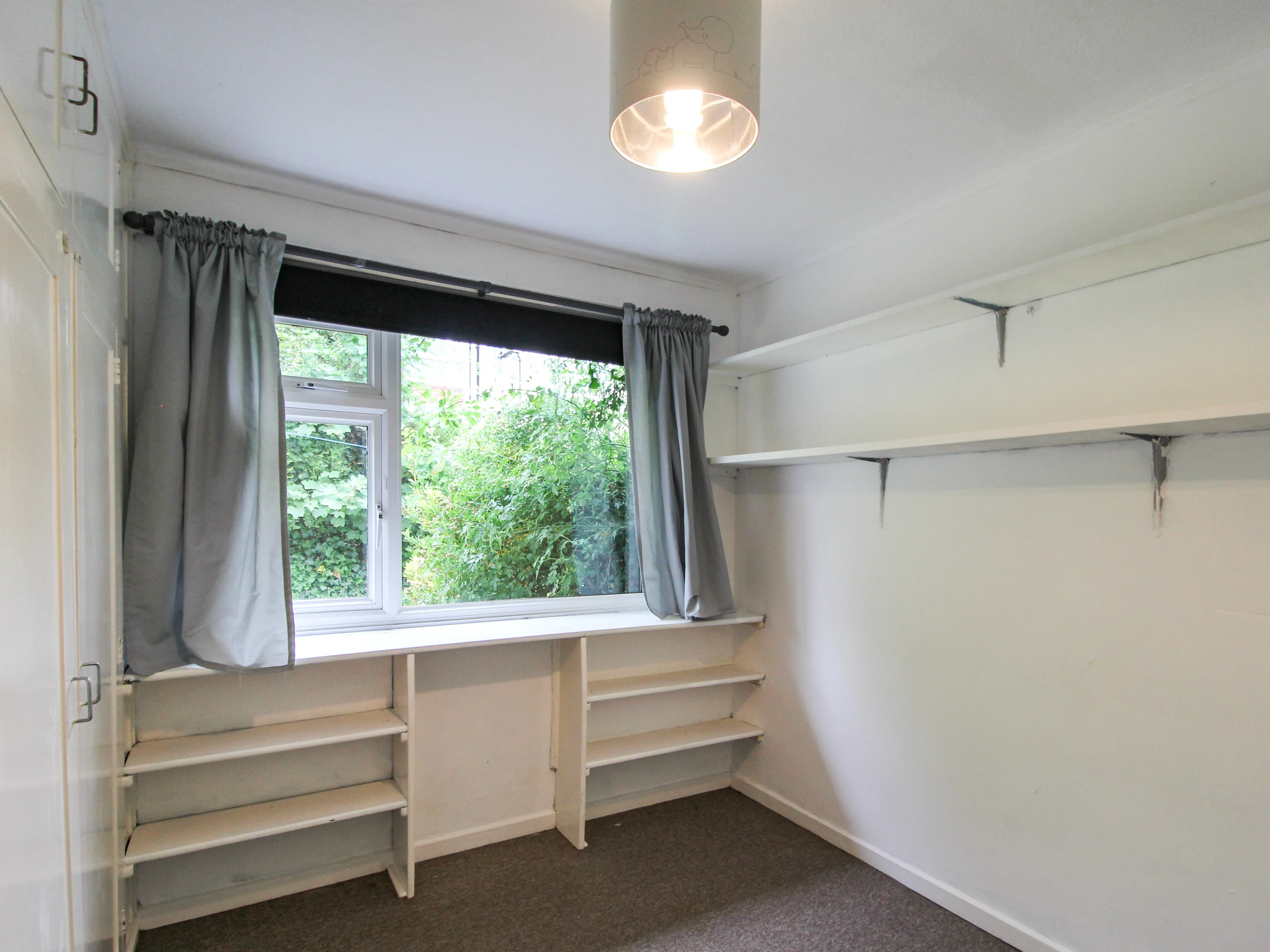 3 Bedroom Detached with Planning Permission in Newbury