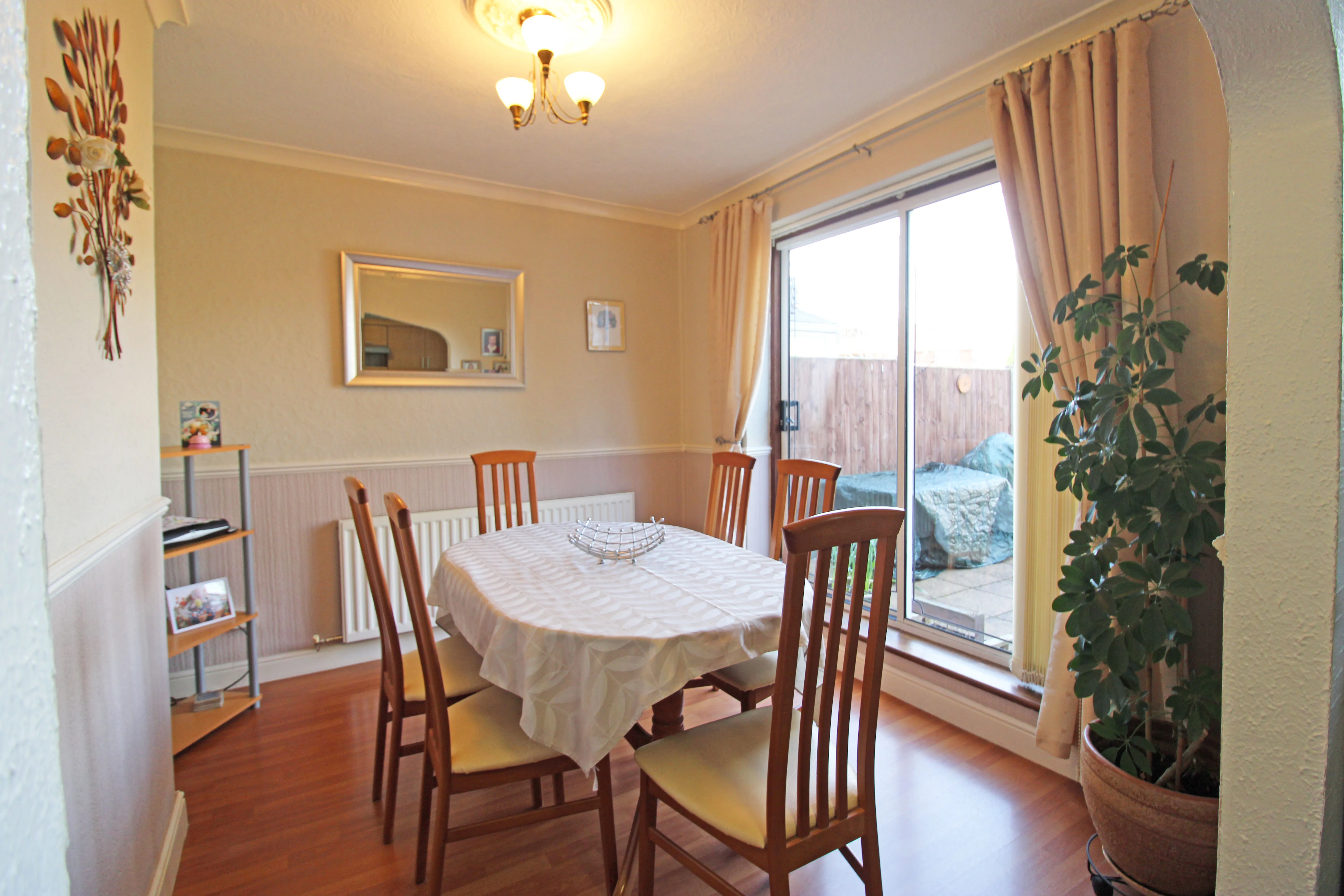 3 Bedroom Terrace in Tipton
