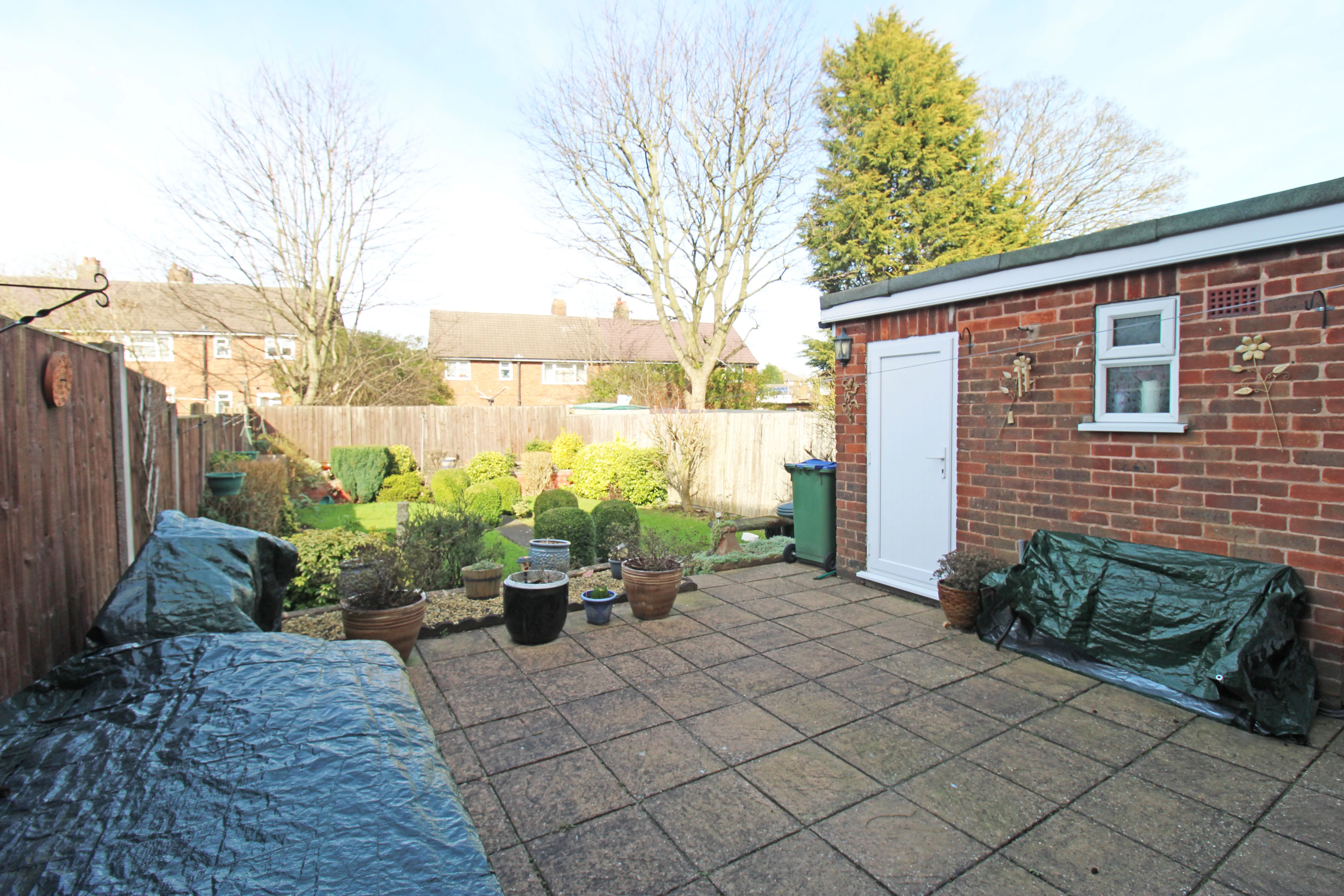 3 Bedroom Terrace in Tipton