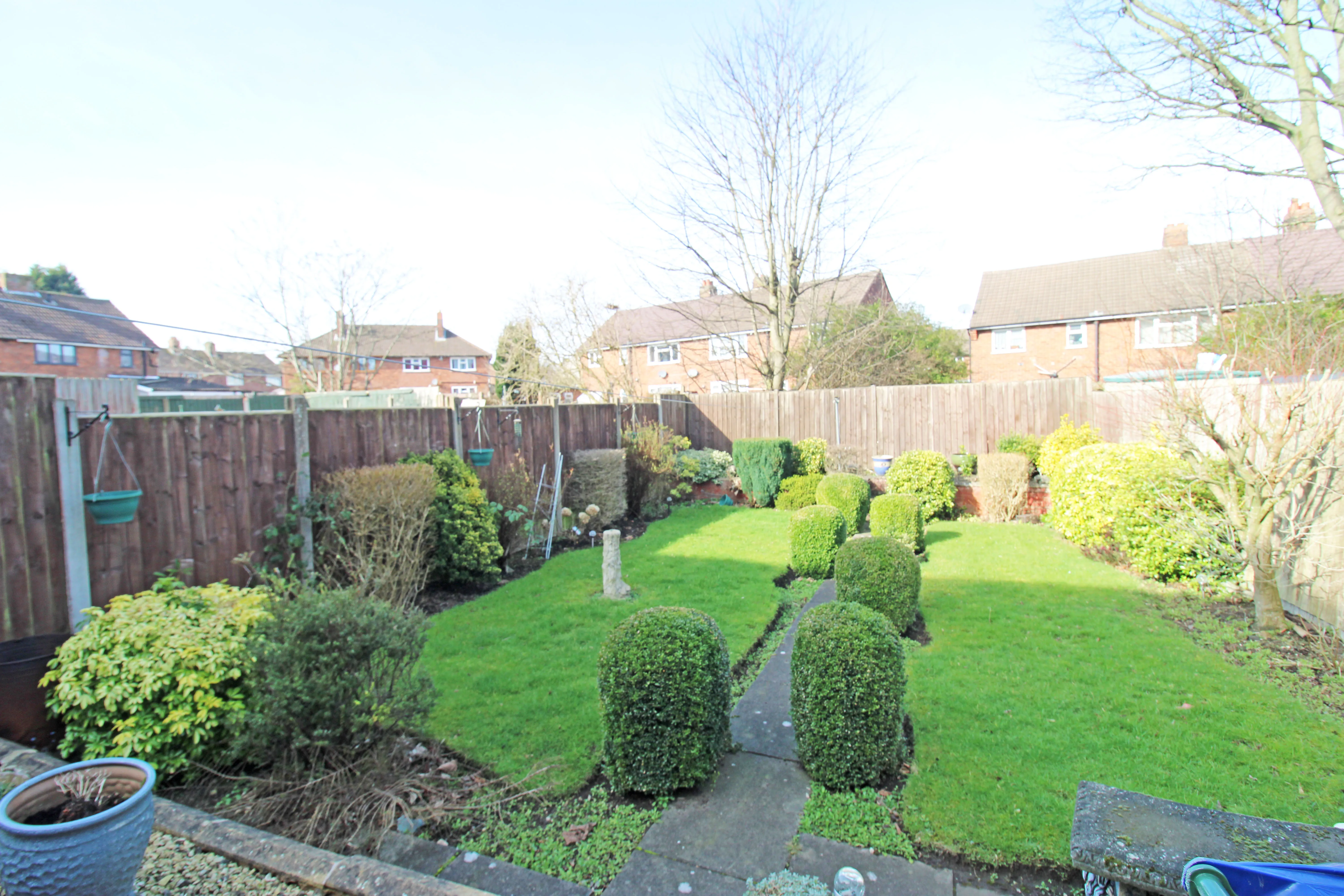 3 Bedroom Terrace in Tipton