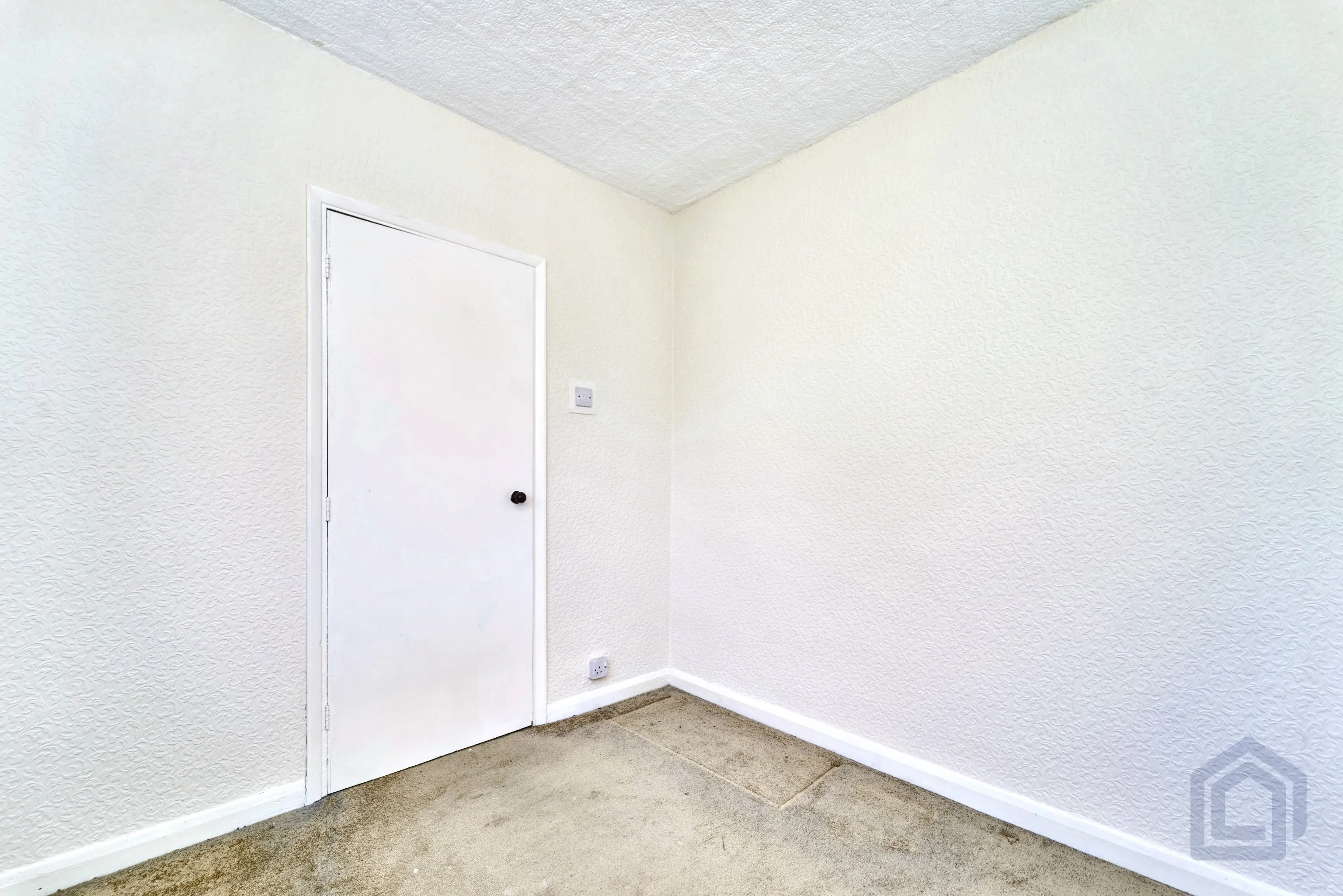 3 Bedroom Semi-Detached in Wolverhampton