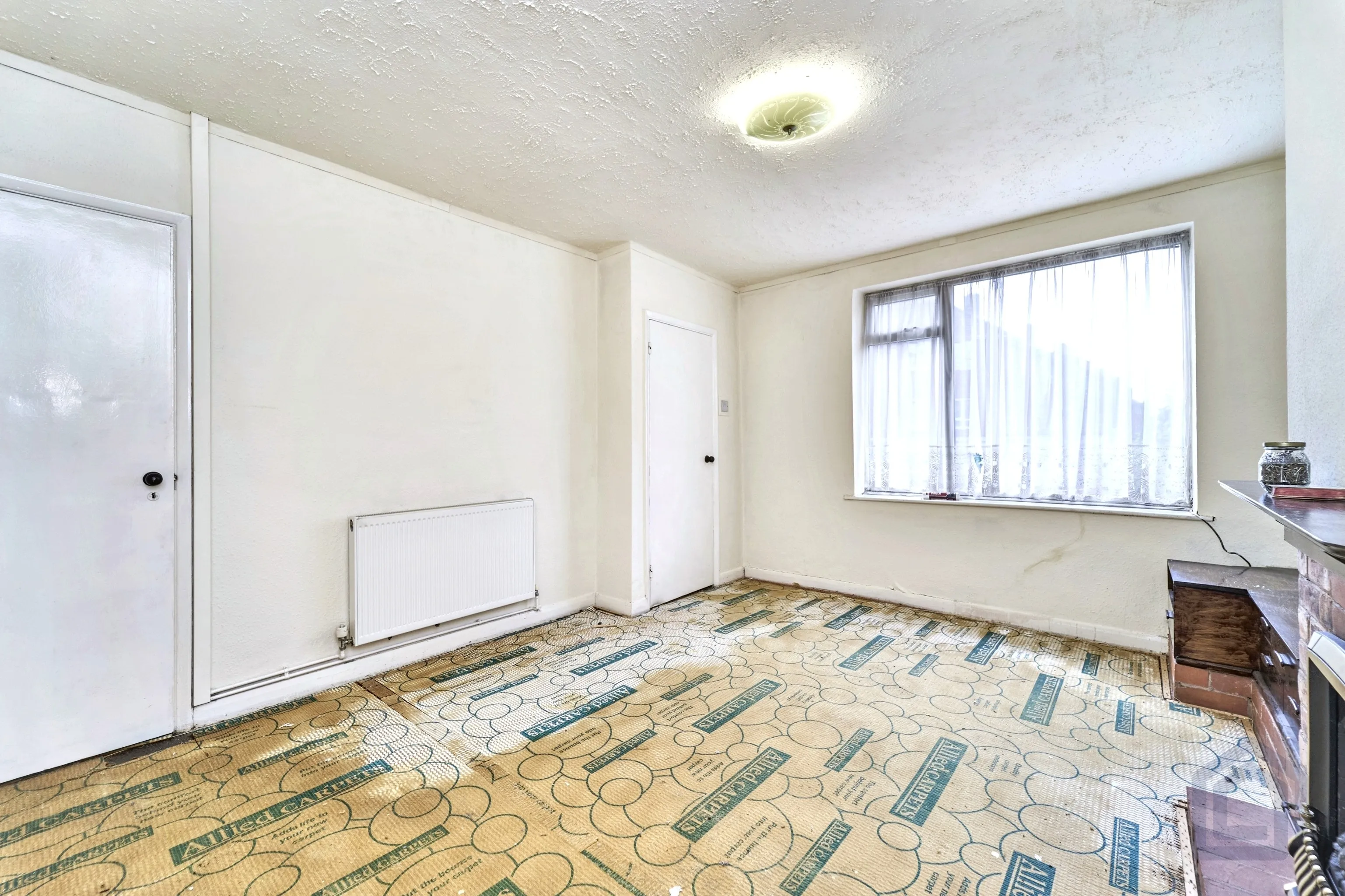 3 Bedroom Semi-Detached in Wolverhampton