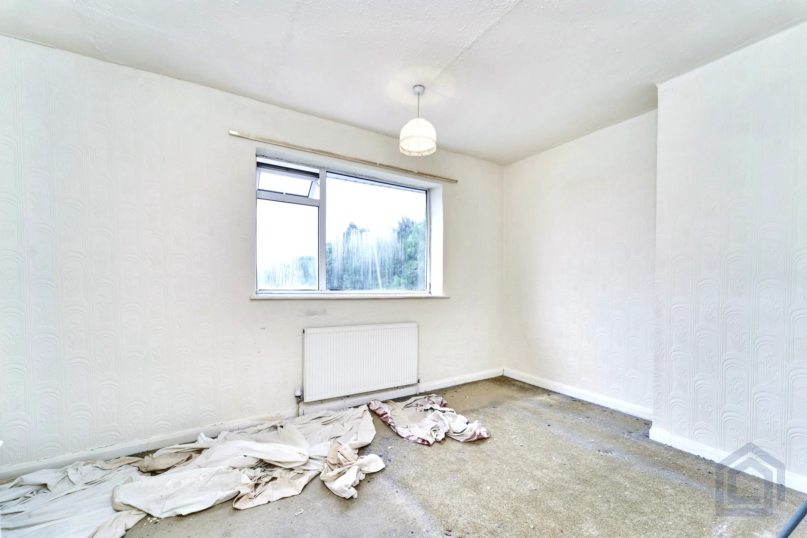 3 Bedroom Semi-Detached in Wolverhampton