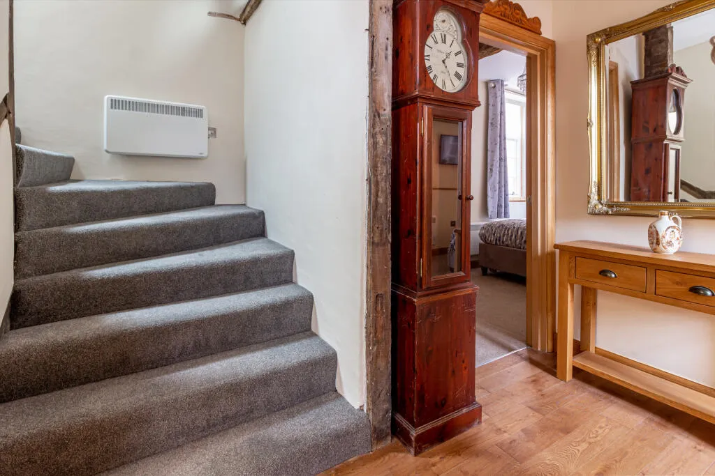 5 Bedroom Block of 3 Apartments in Herefordshire