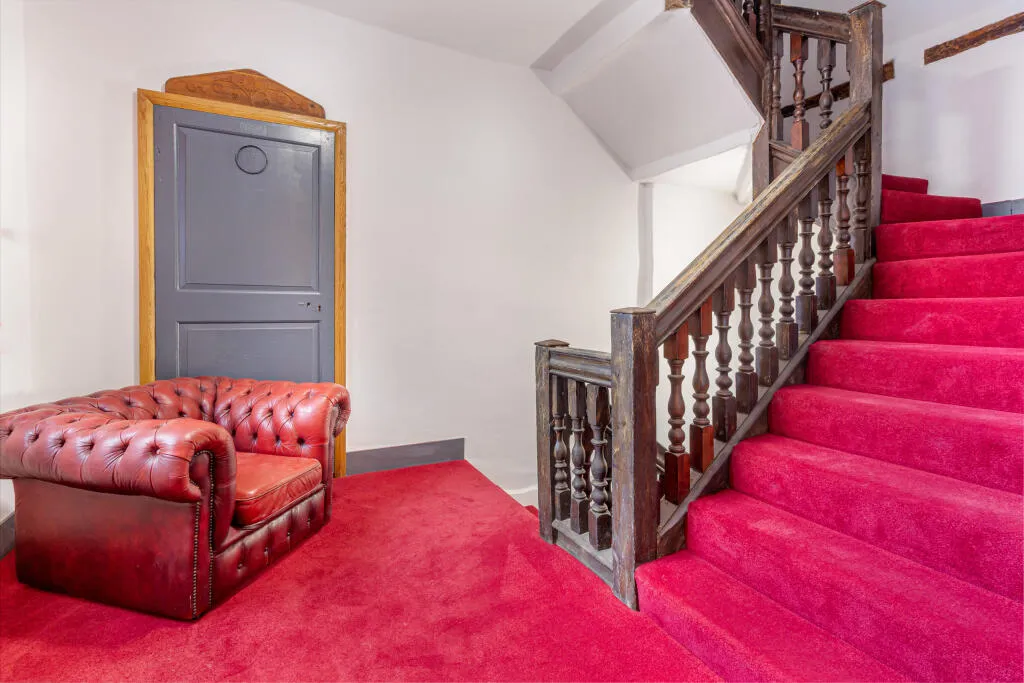 5 Bedroom Block of 3 Apartments in Herefordshire