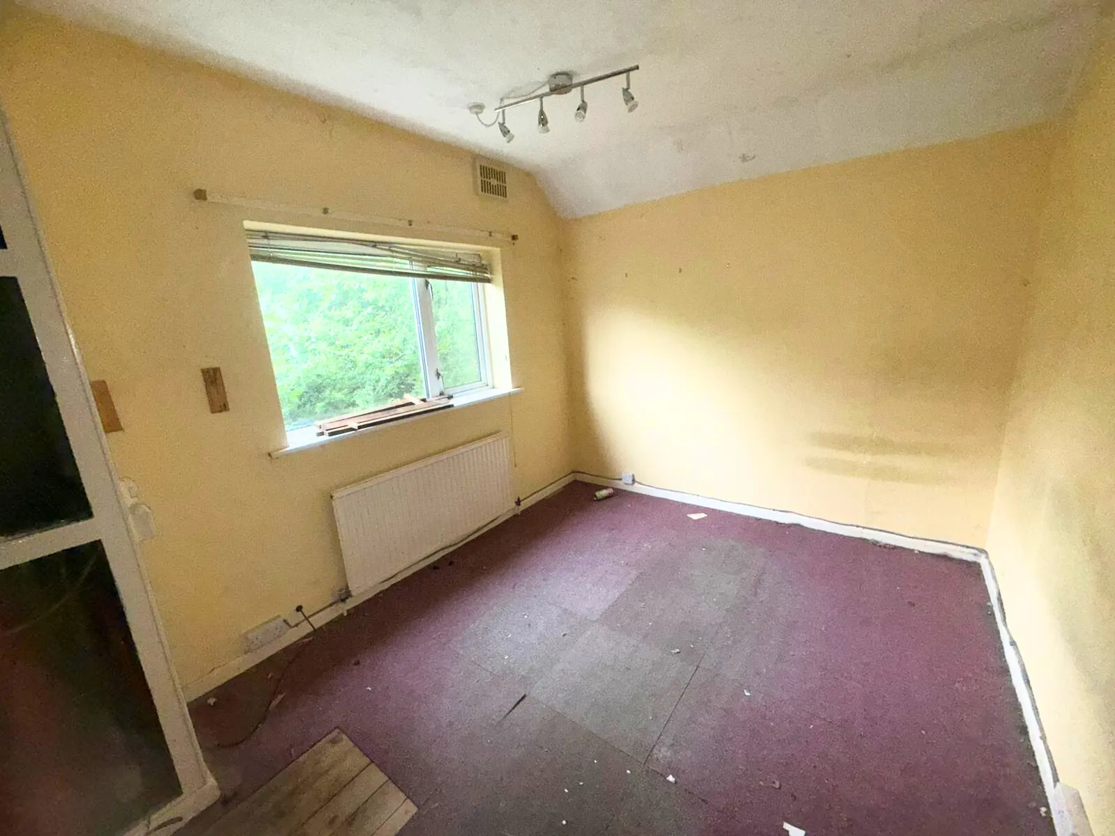 3 Bedroom Semi-Detached in Derbyshire