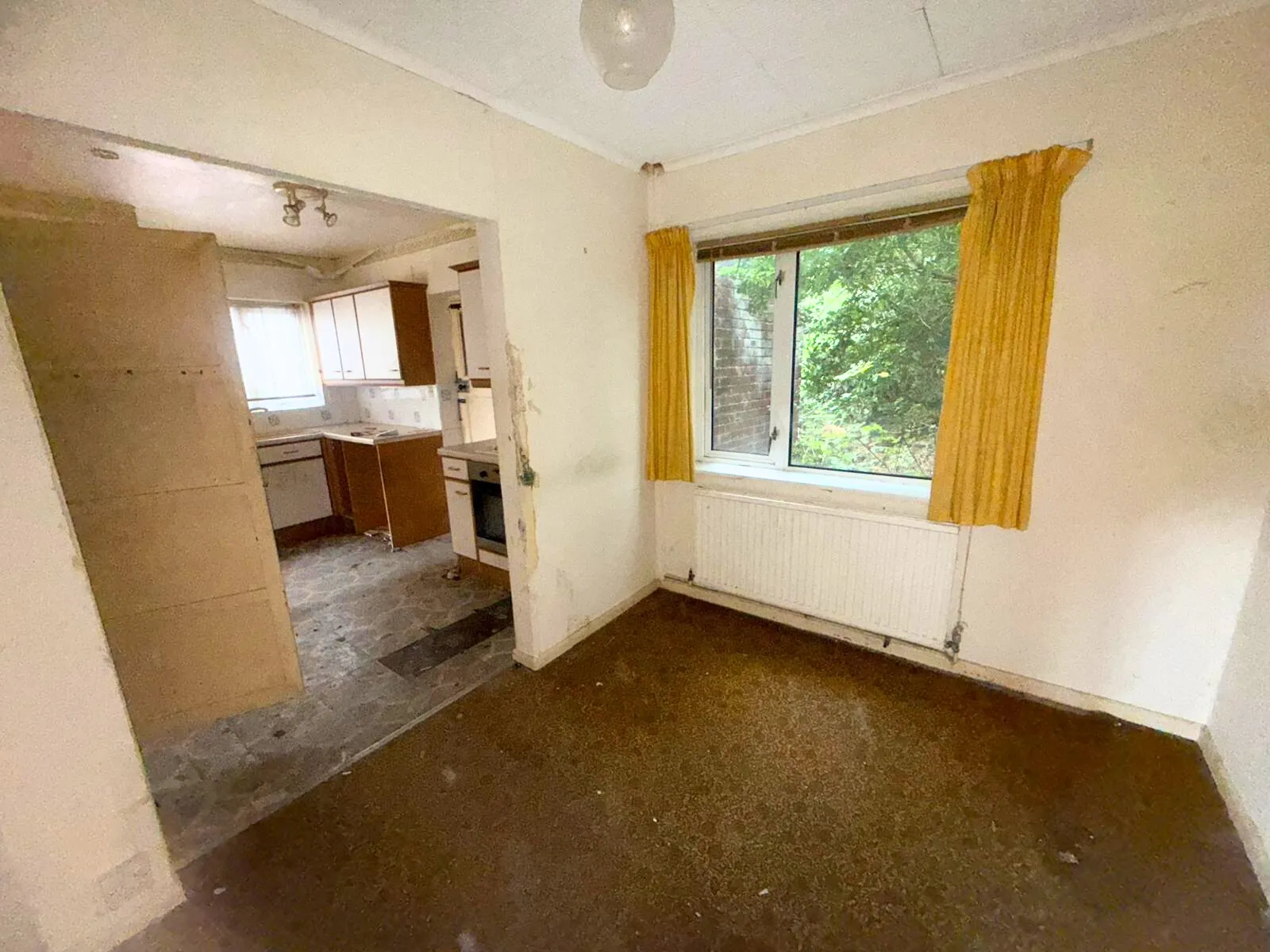 3 Bedroom Semi-Detached in Derbyshire
