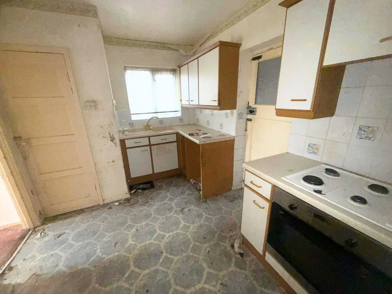 3 Bedroom Semi-Detached in Derbyshire