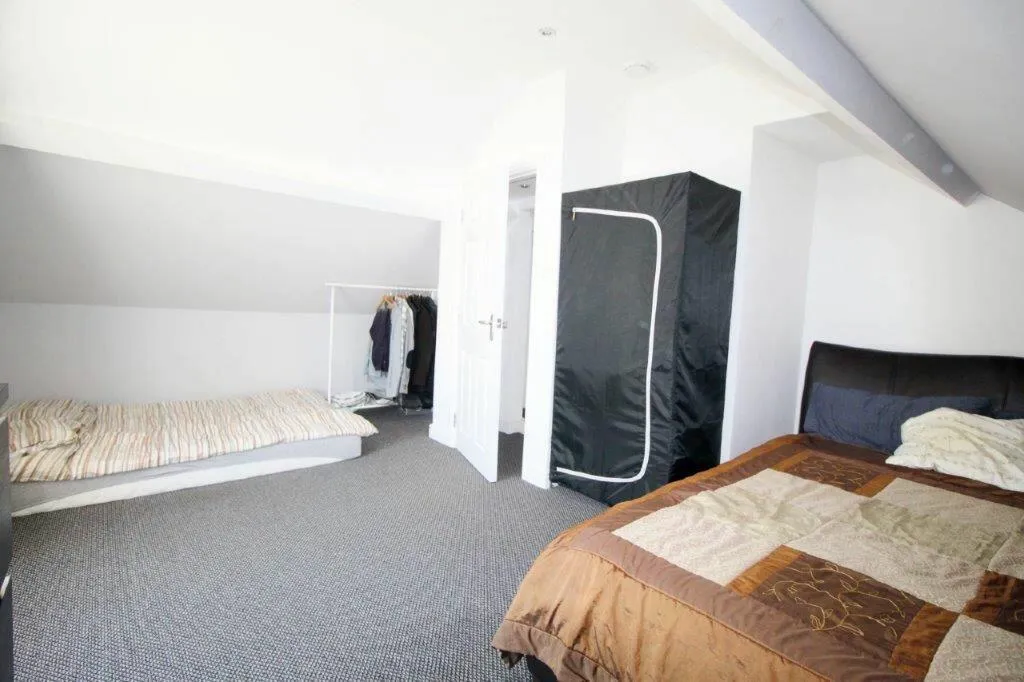 2 Bedroom semi-detached in Willenhall