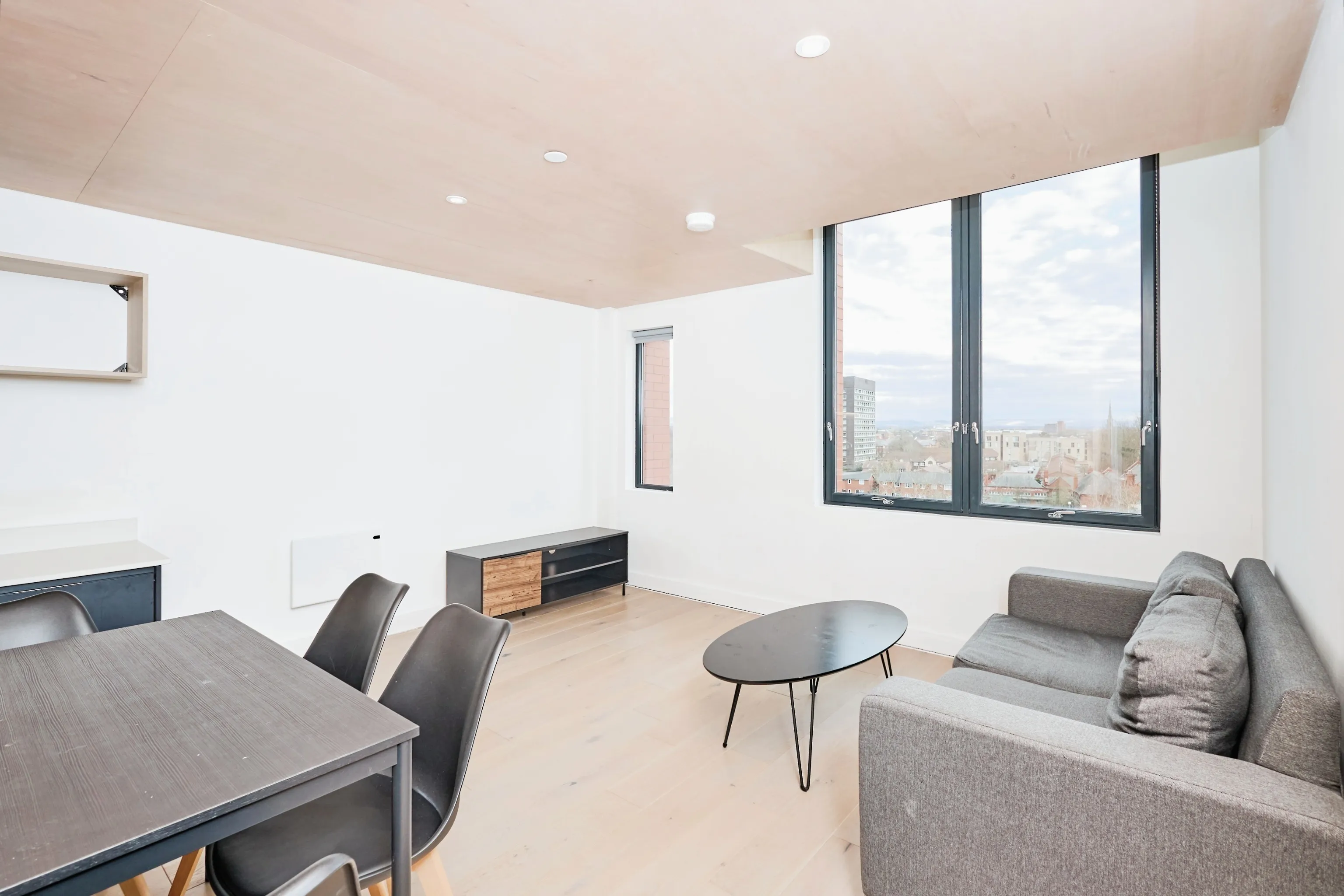 2 Bedroom Apartment in Manchester