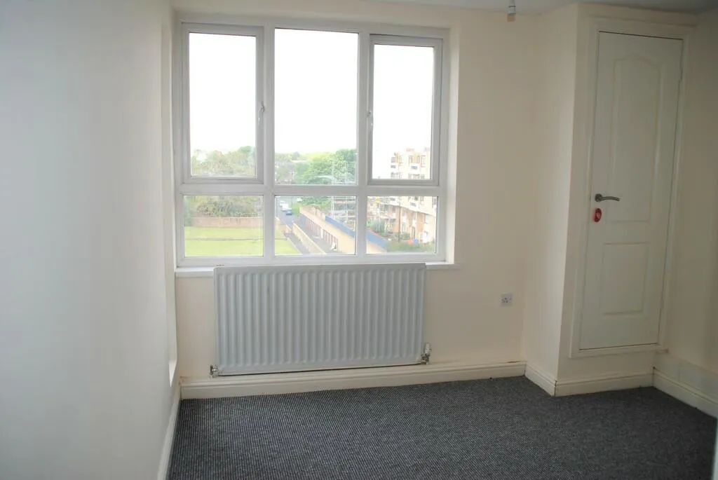 2 Bedroom Flat in Washington