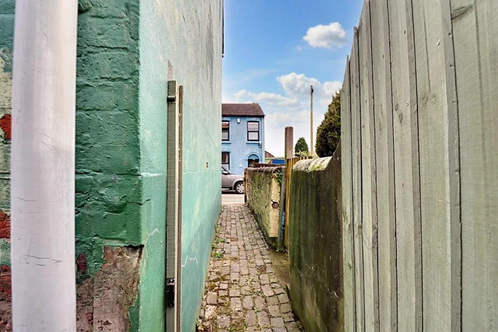 2 Bedroom Semi-Detached in Stafford