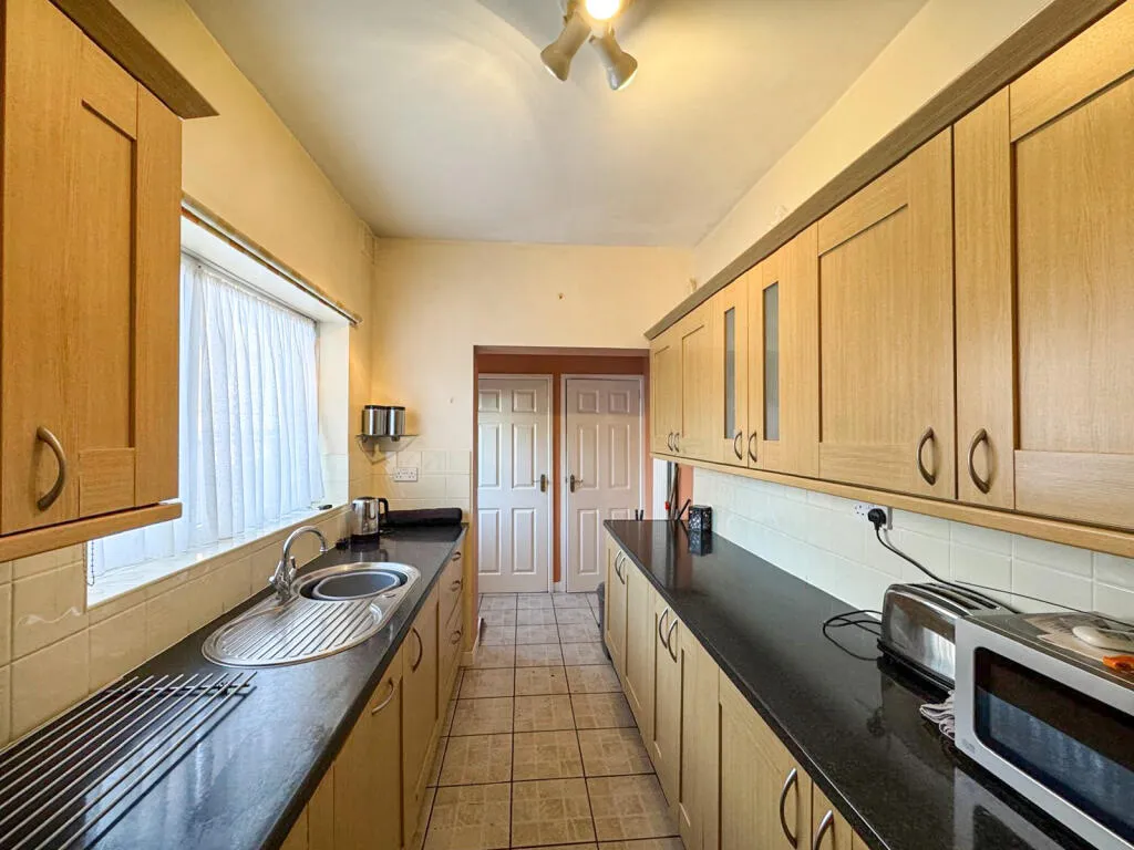 2 Bedroom Semi Detached in Dudley