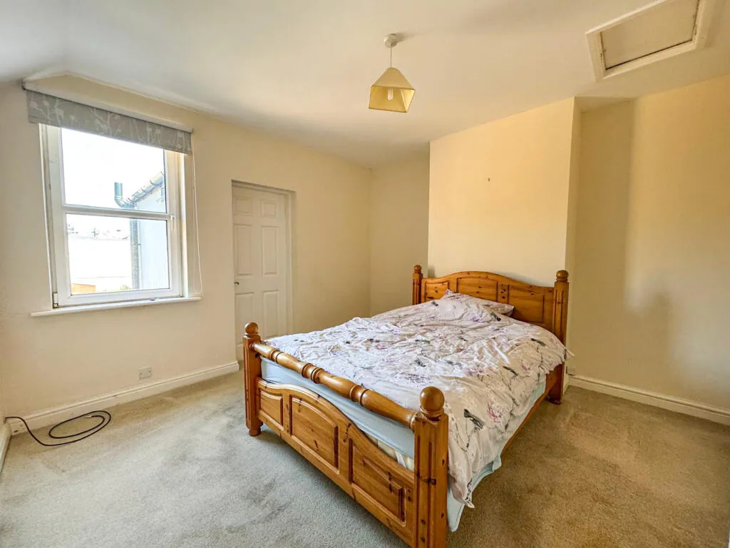 2 Bedroom Semi Detached in Dudley