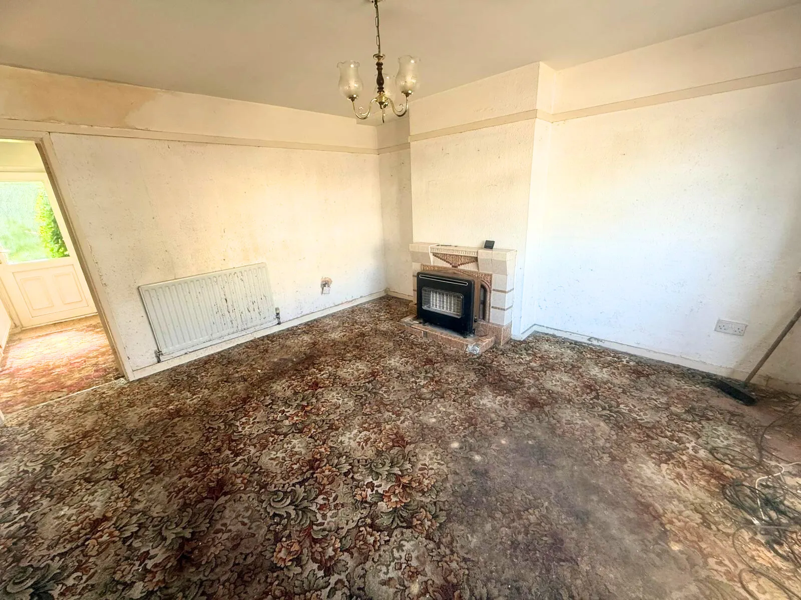 2 Bedroom Semi-Detached in Wolverhampton