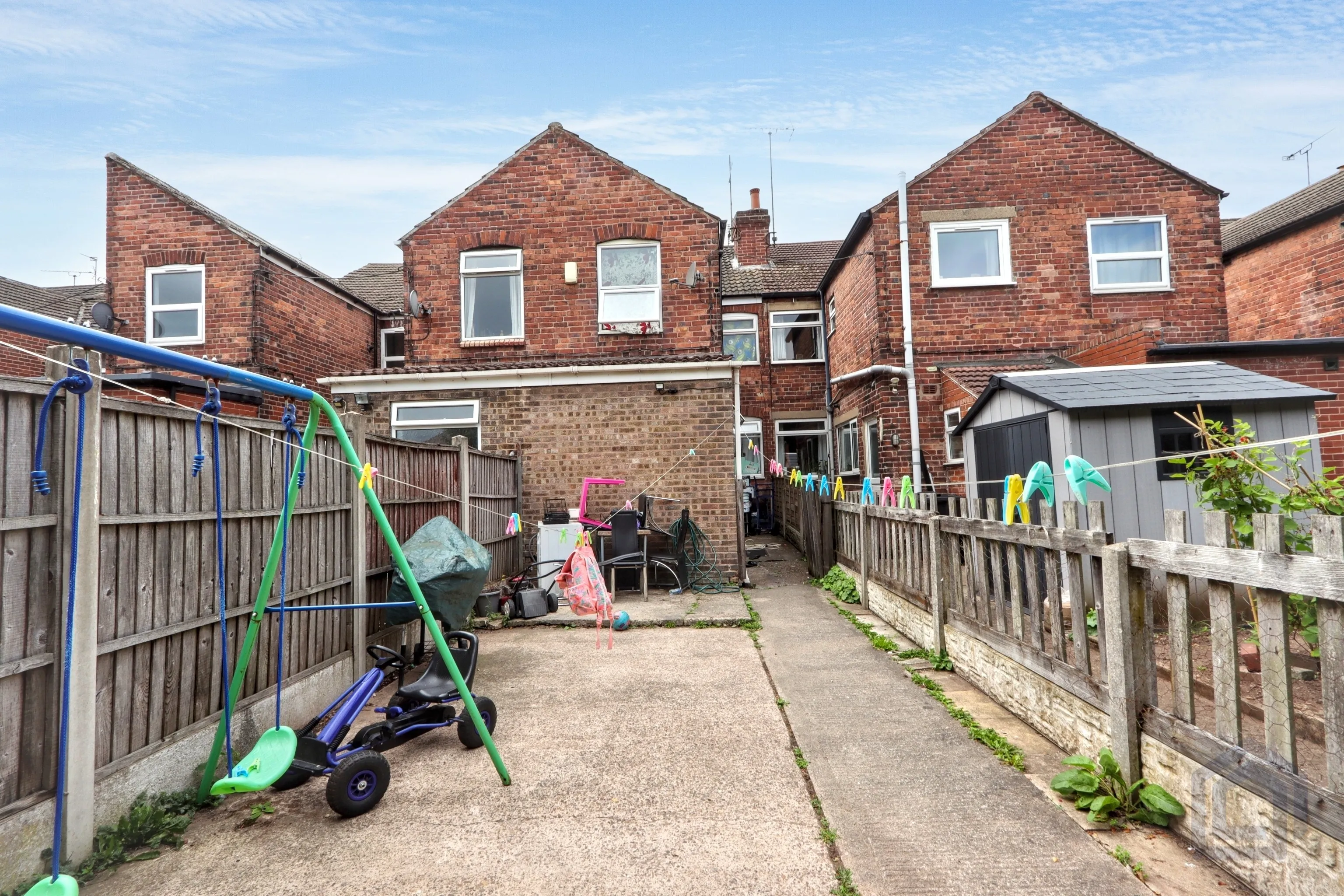 3 Bedroom Terraced House in Worksop