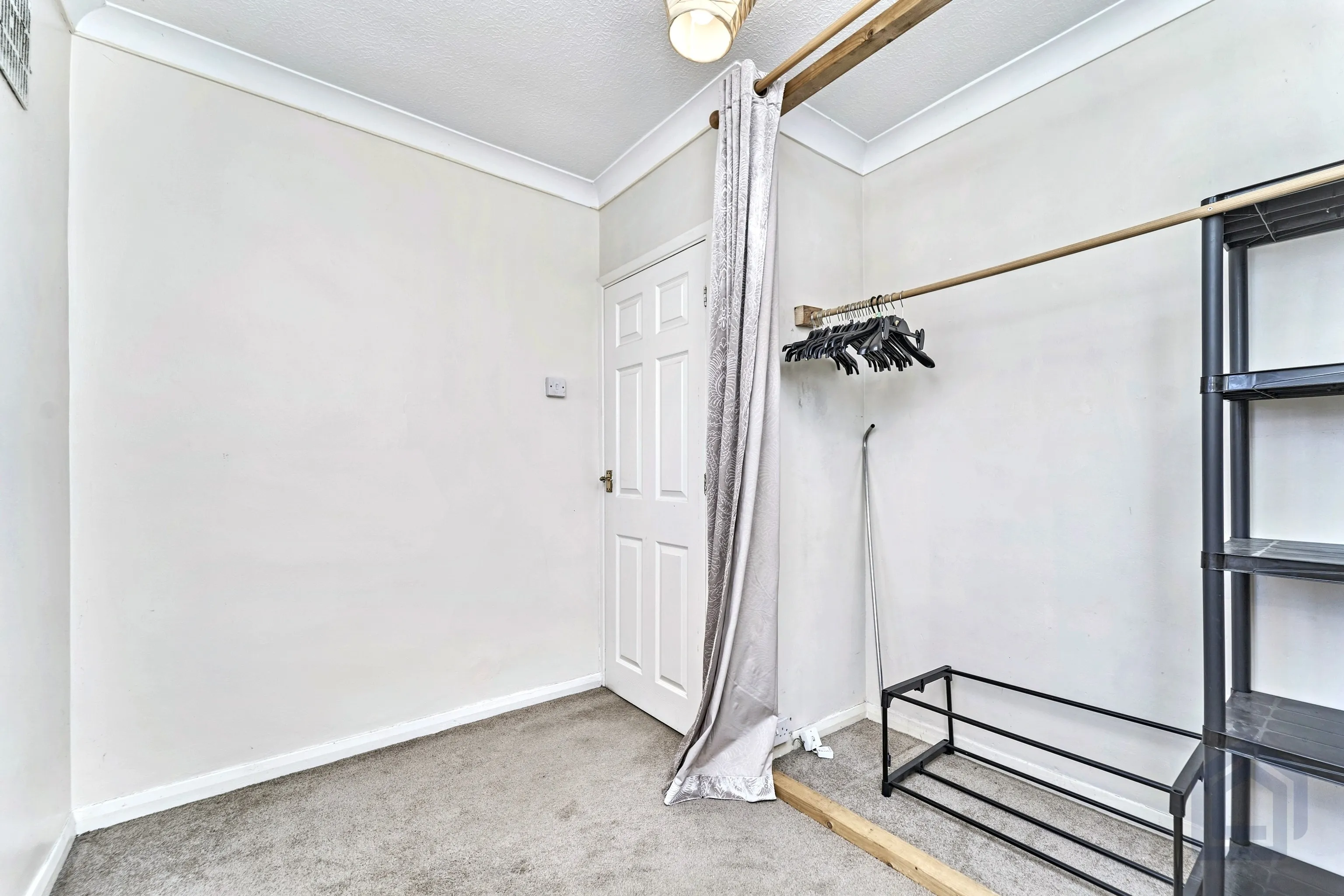 3 Bedroom Semi-Detached in Dudley