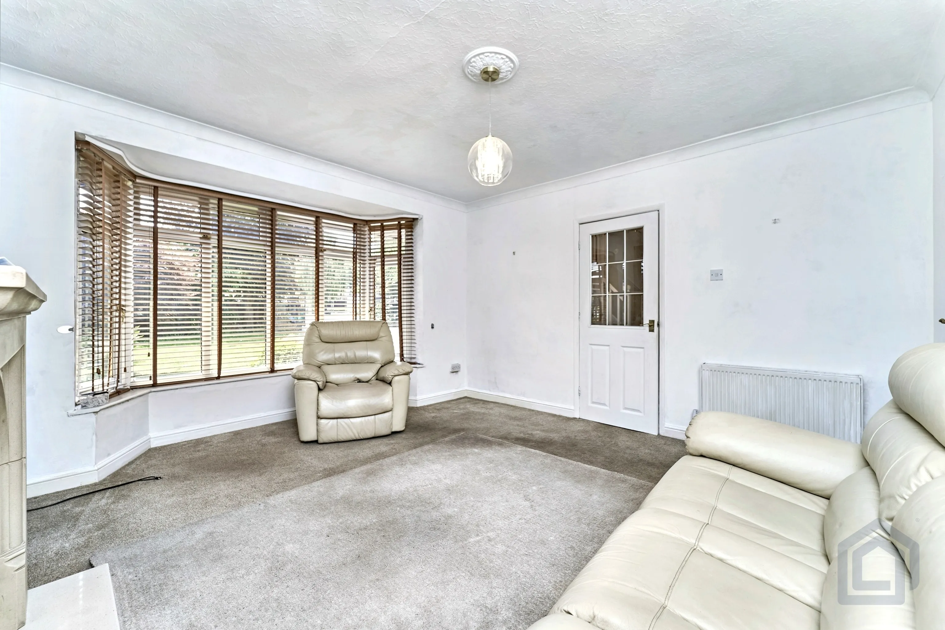3 Bedroom Semi-Detached in Dudley