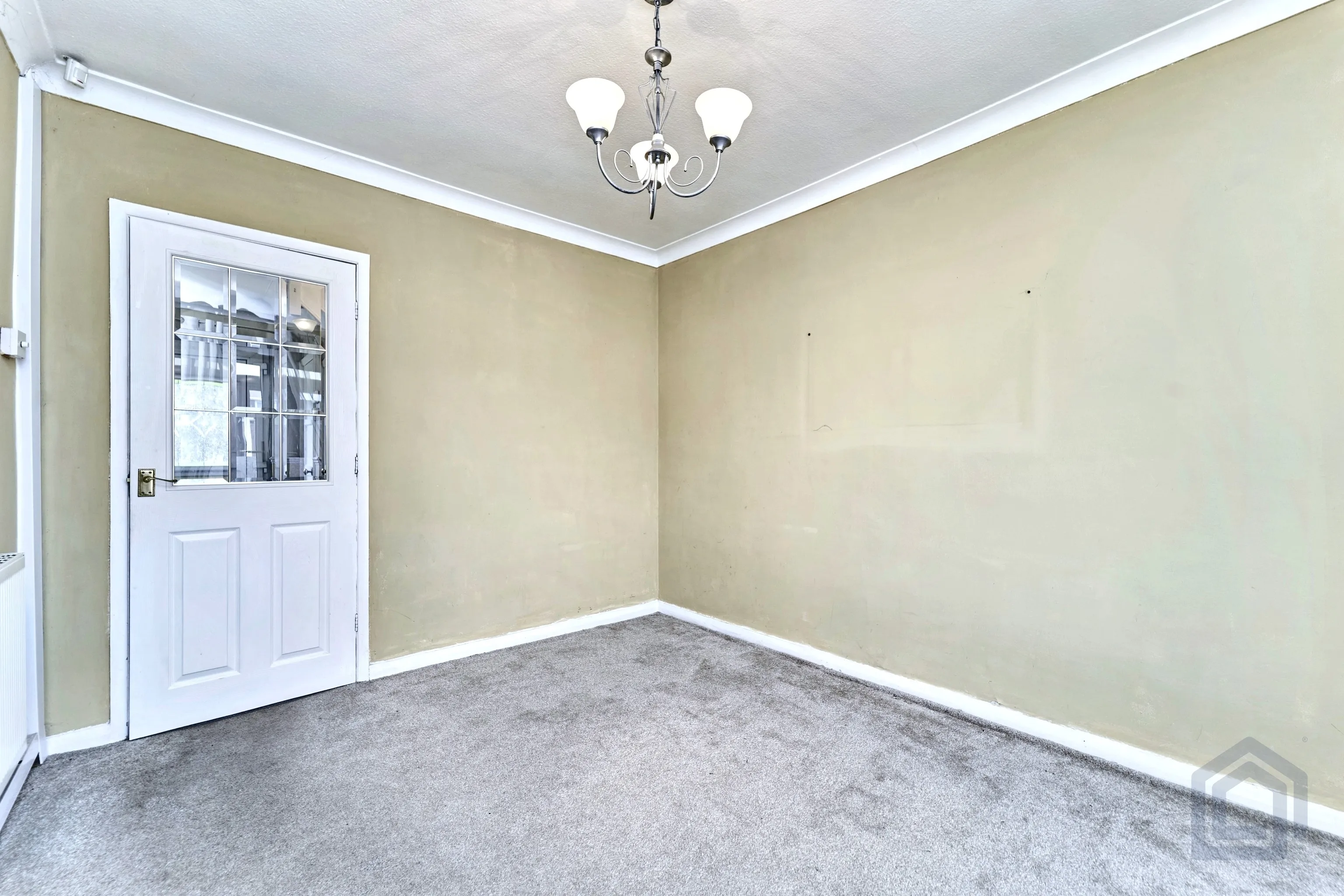 3 Bedroom Semi-Detached in Dudley