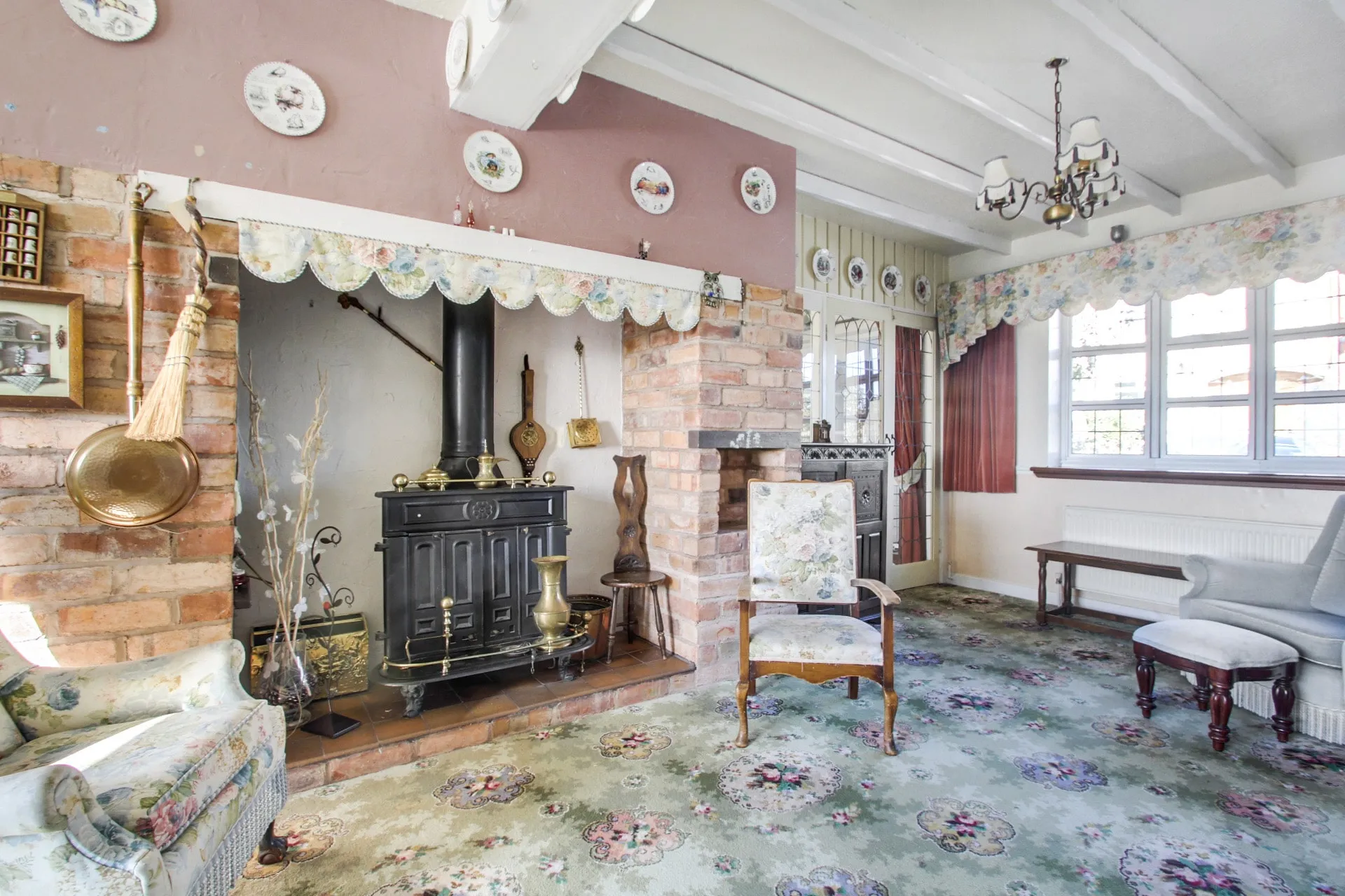 2 Bedroom Detached in Dudley