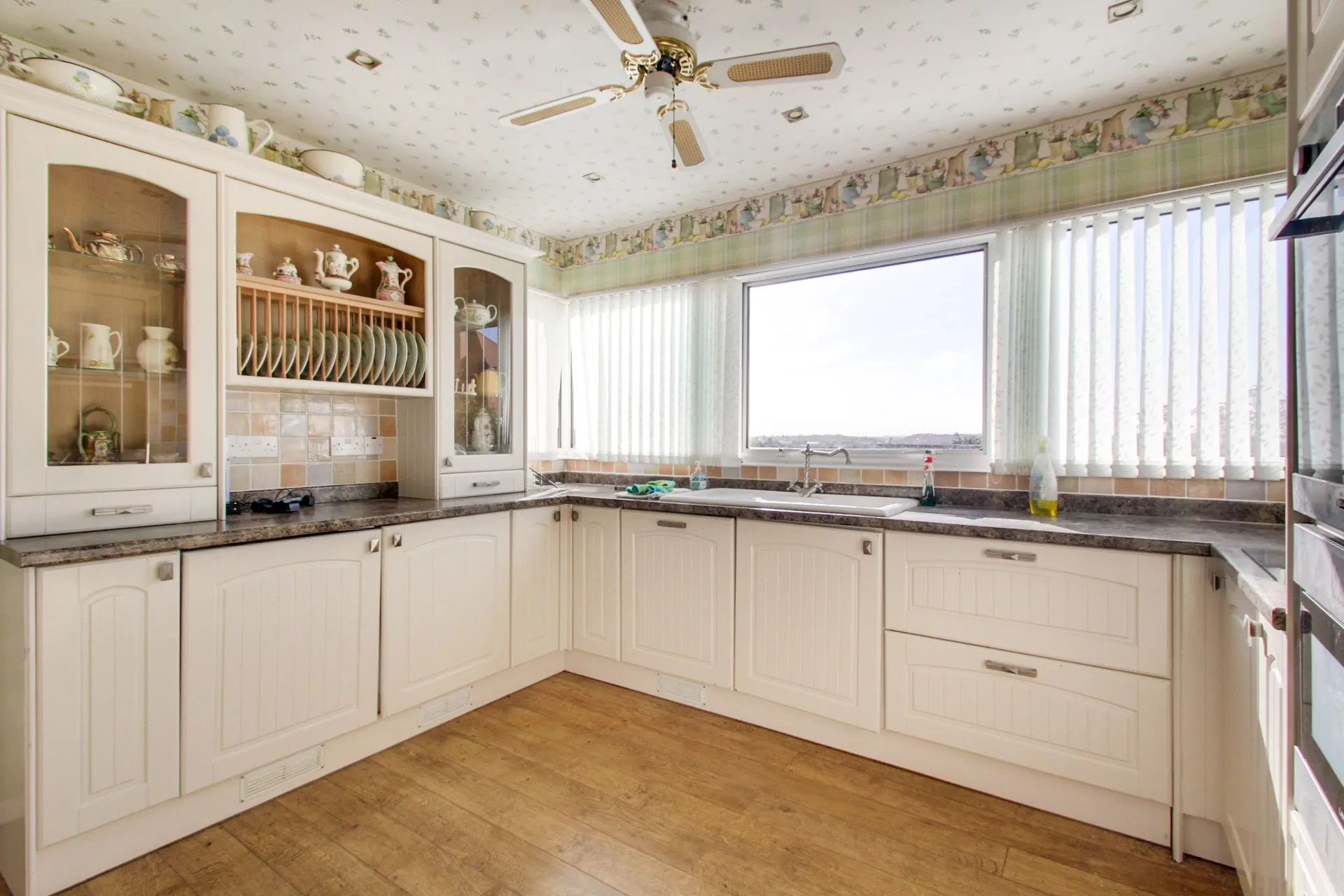 2 Bedroom Detached in Dudley
