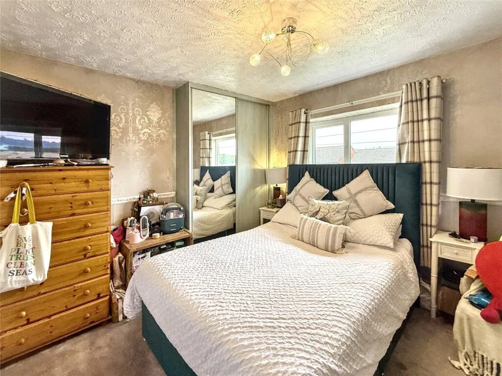 3 Bedroom End Terrace in Stanley