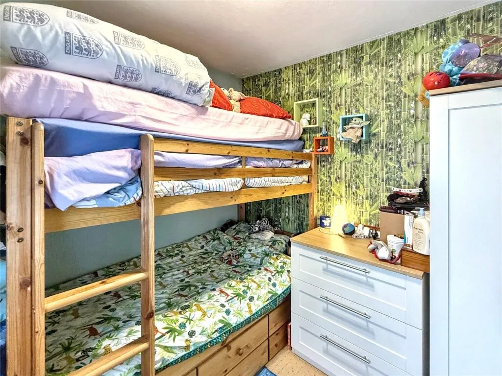 3 Bedroom End Terrace in Stanley