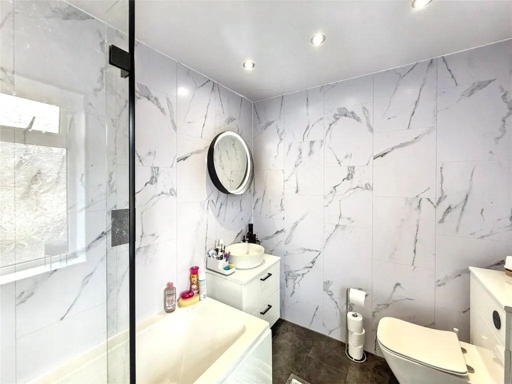 3 Bedroom End Terrace in Stanley