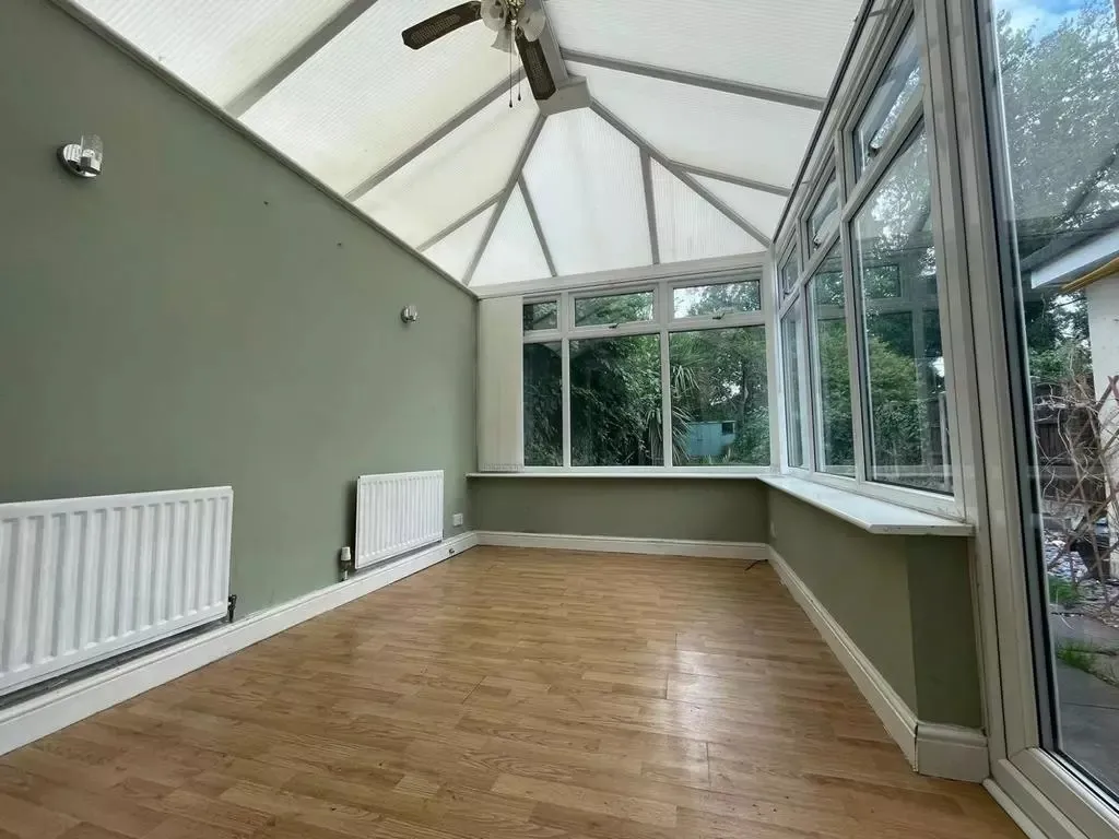 4 Bedroom Semi-Detached in Walsall