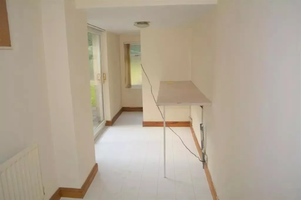 4 Bedroom Semi-Detached in Walsall