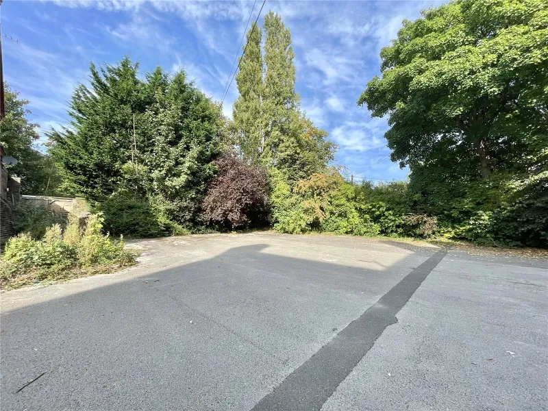 Land To The Rear Of 4 Croxteth Drive - Lot 47 on 16/10/24