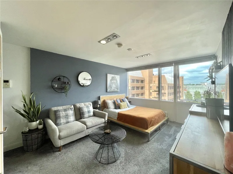 Apartment 910,31 Strand Street - Lot 29 on 16/10/24
