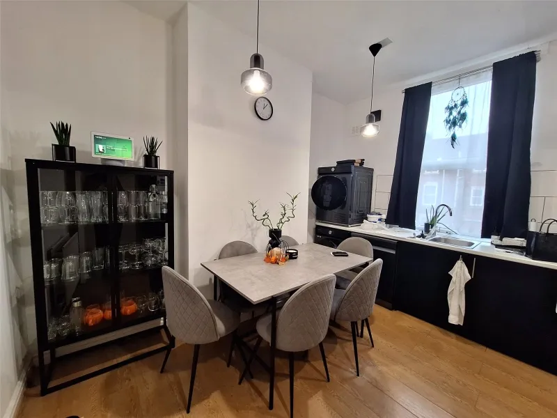 Flat 2 48 Windsor Road - Lot 19 on 04/12/24
