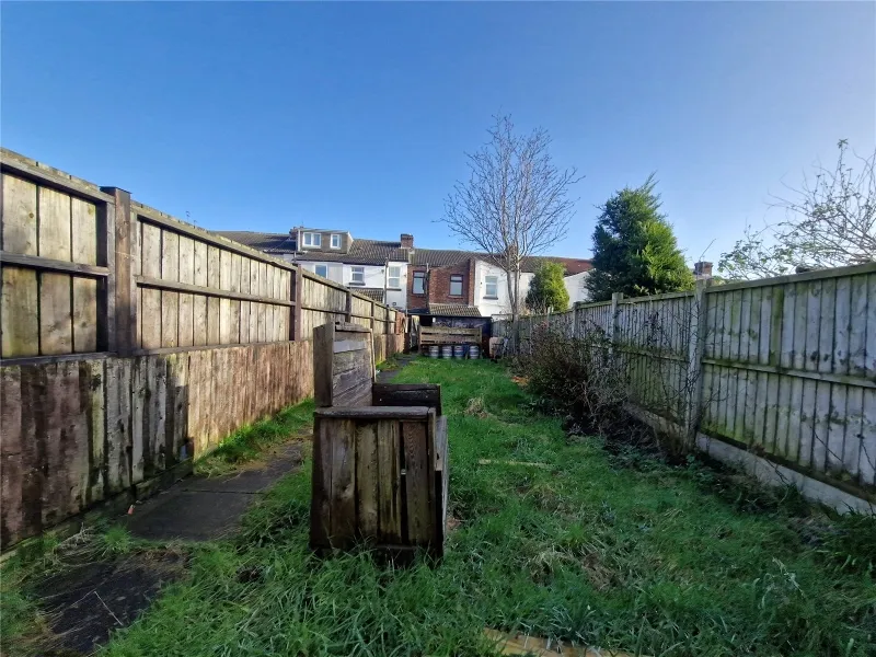 14 Long Lane - Lot 1 on 27/03/24
