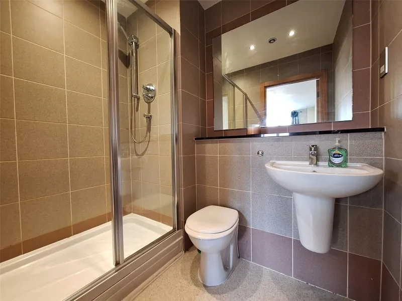 Apartment 98, East Float Quay Dock Road - Lot 20 on 10/07/24